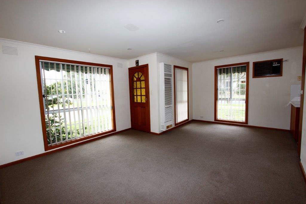 1/44 Crestmoor Drive, Highton, VIC 3216