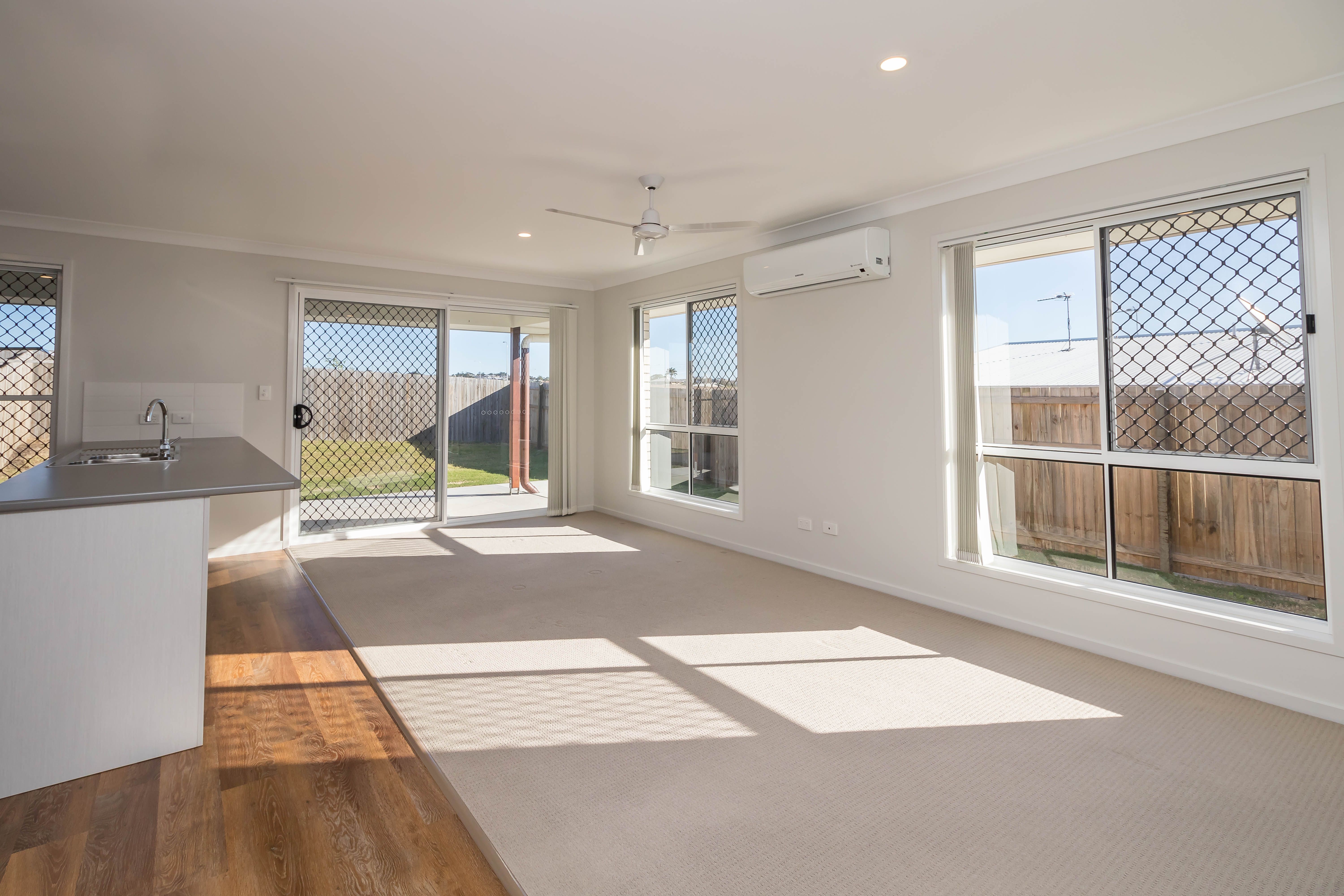1/9 Lachlan Drive, KAWUNGAN, QLD 4655