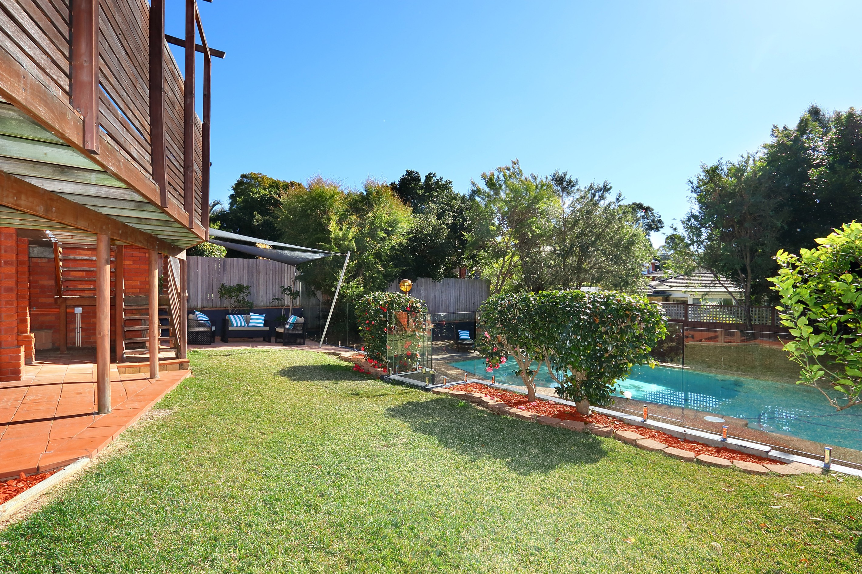 9 Waterside Parade, Peakhurst Heights, NSW 2210