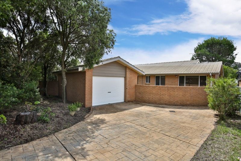 8 Elderberry Avenue