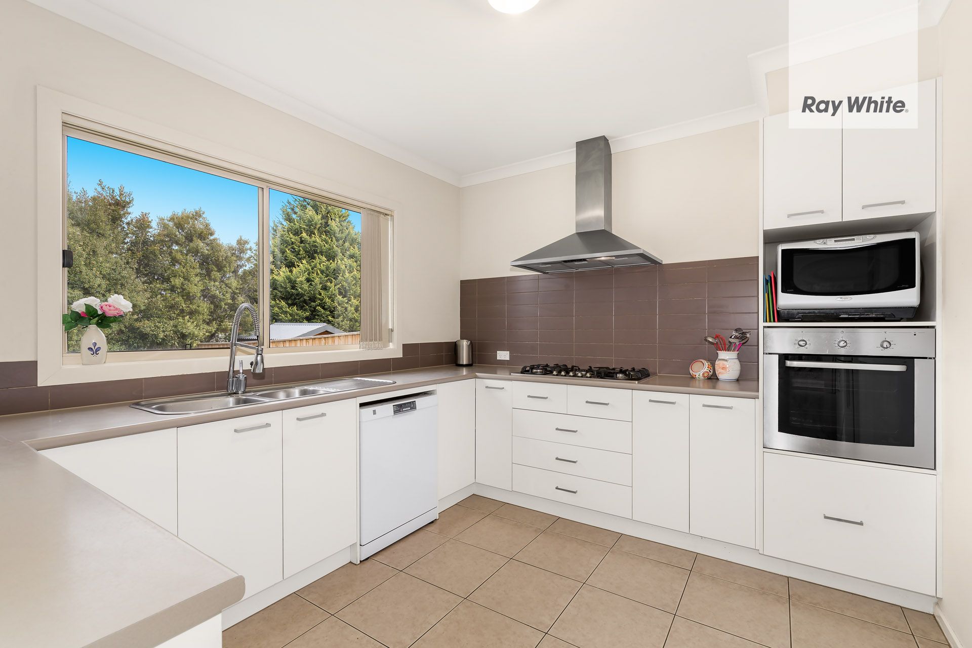 14 St Johns Court, South Morang, VIC 3752