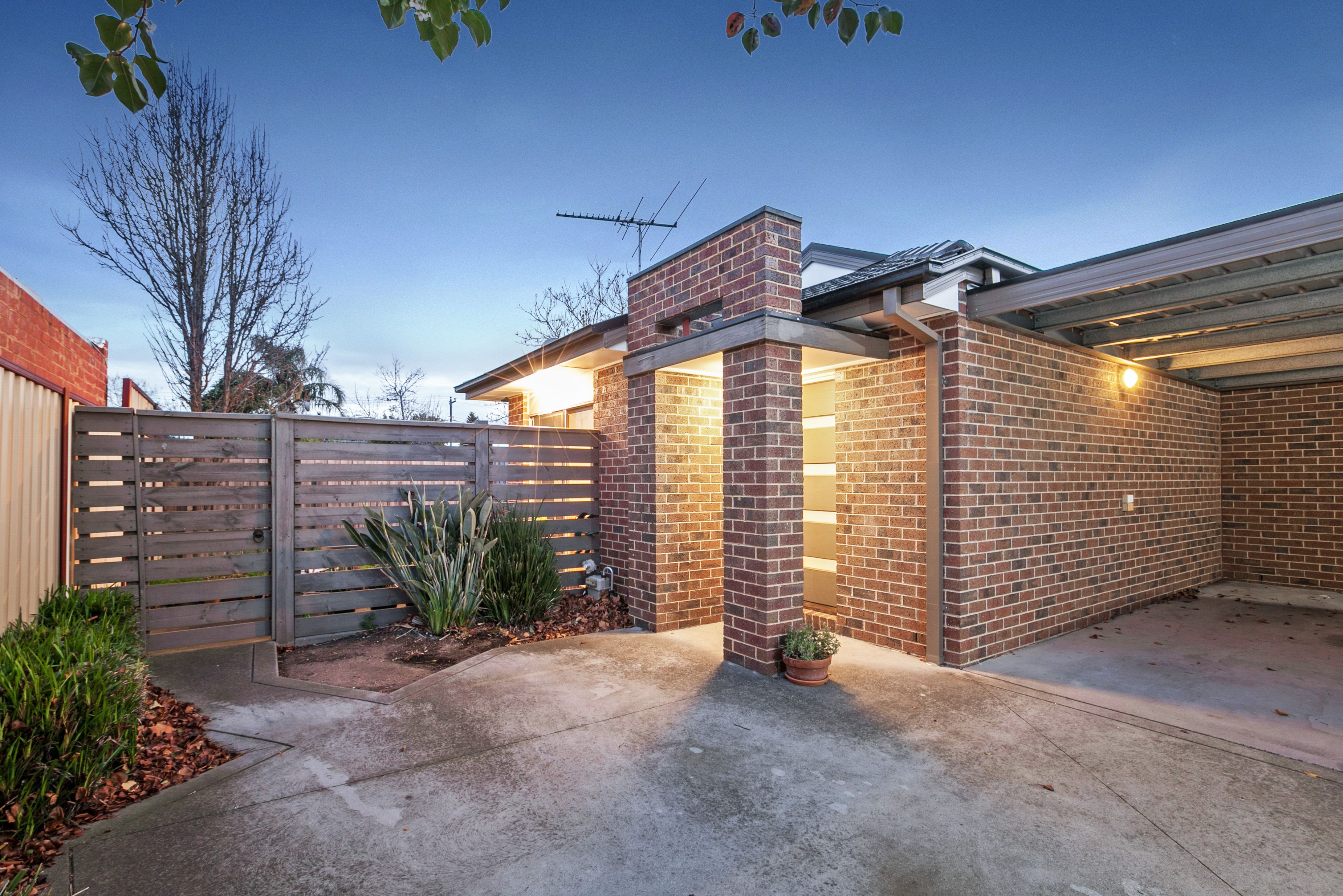 159 Rathcown Road, Reservoir VIC 3073