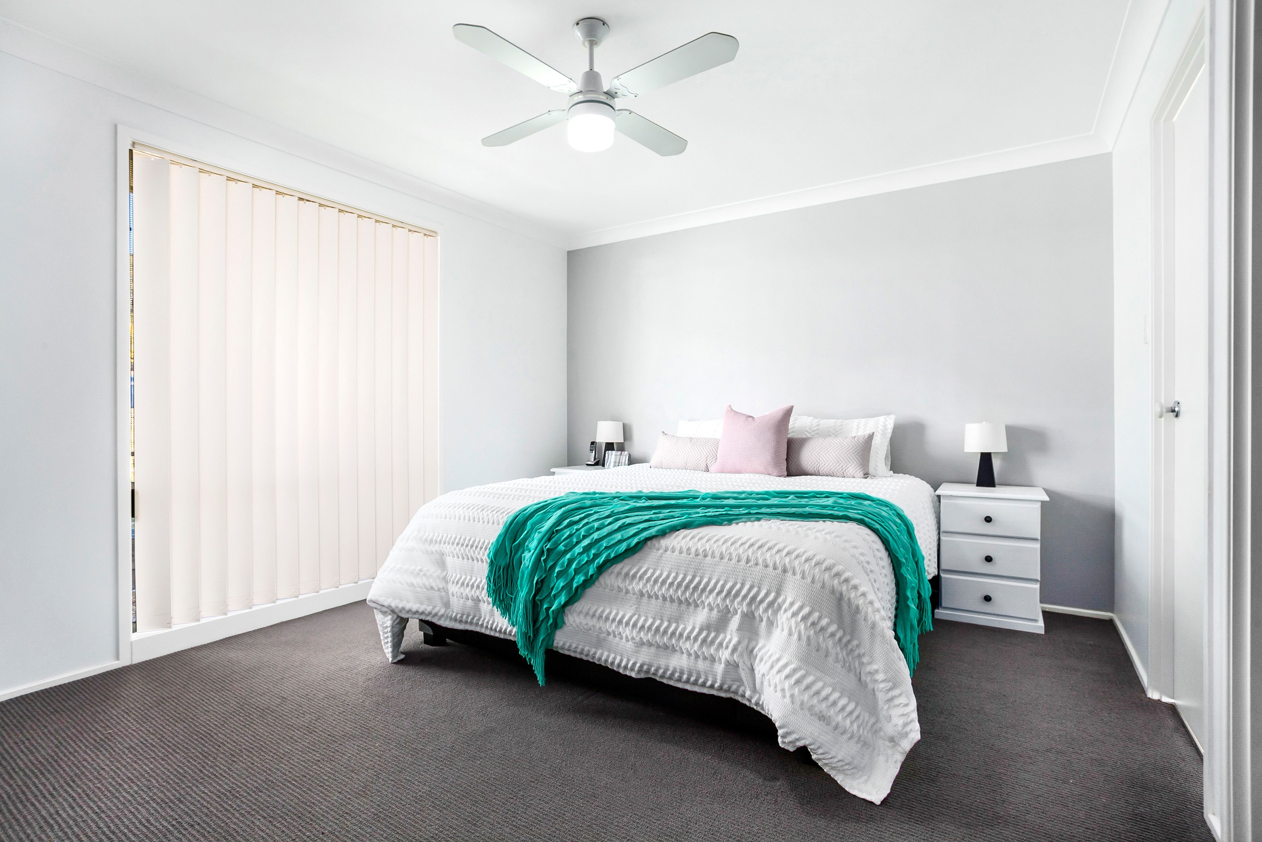 73 Daintree Drive, Albion Park, NSW 2527