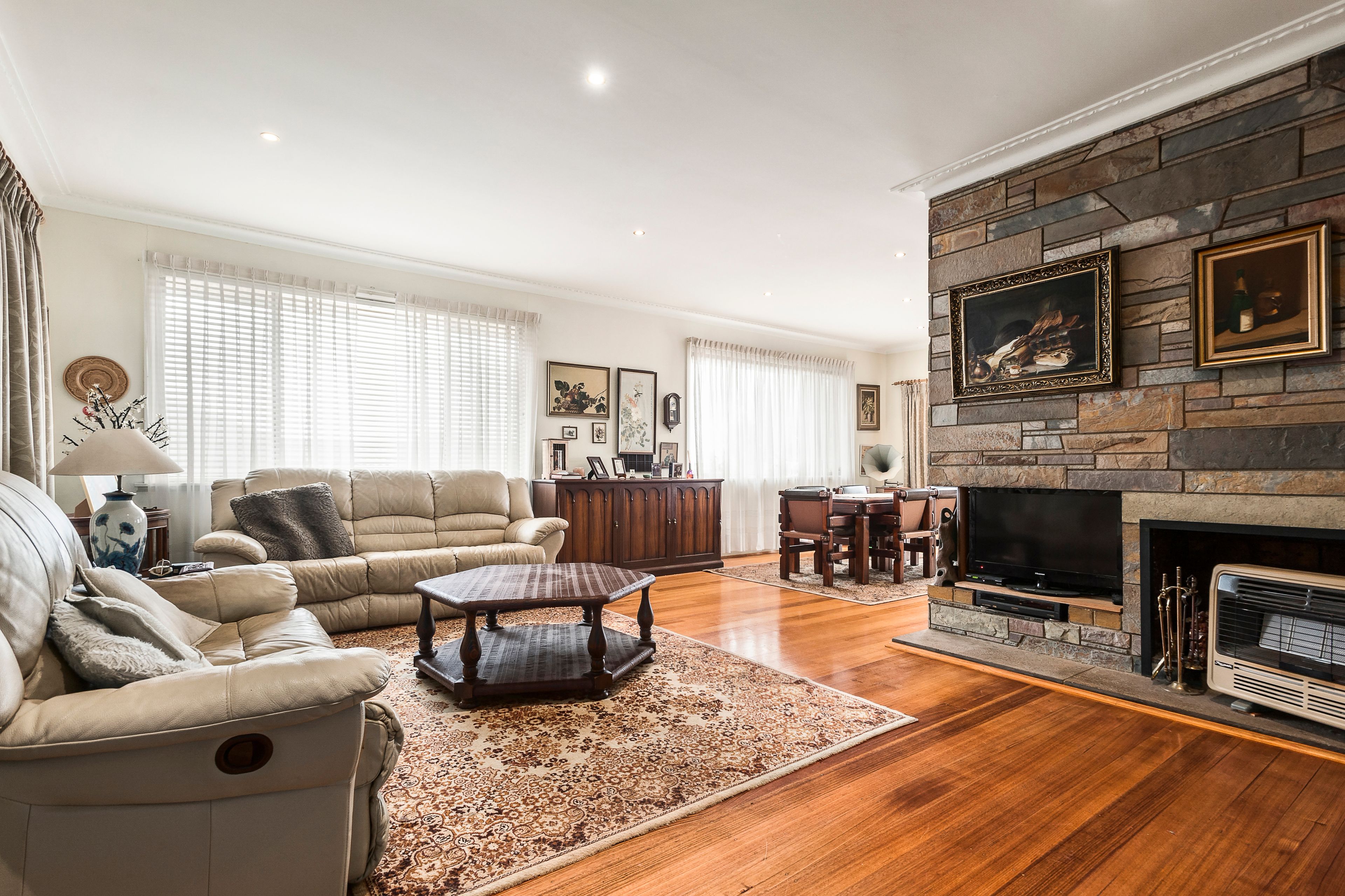 42 Avonhurst Drive, Glen Waverley, VIC 3150