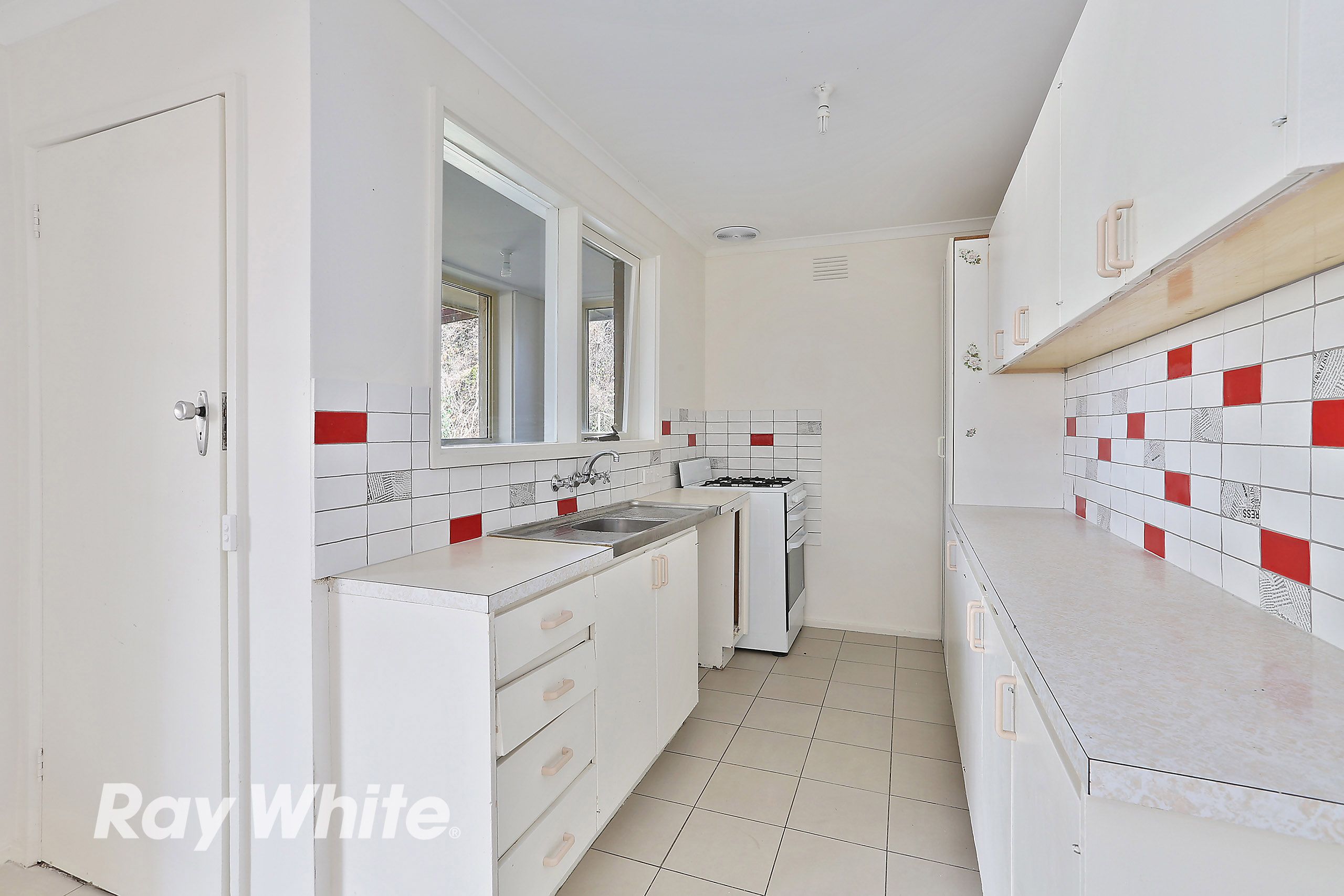 13 Pembroke Street, Corio, VIC 3214