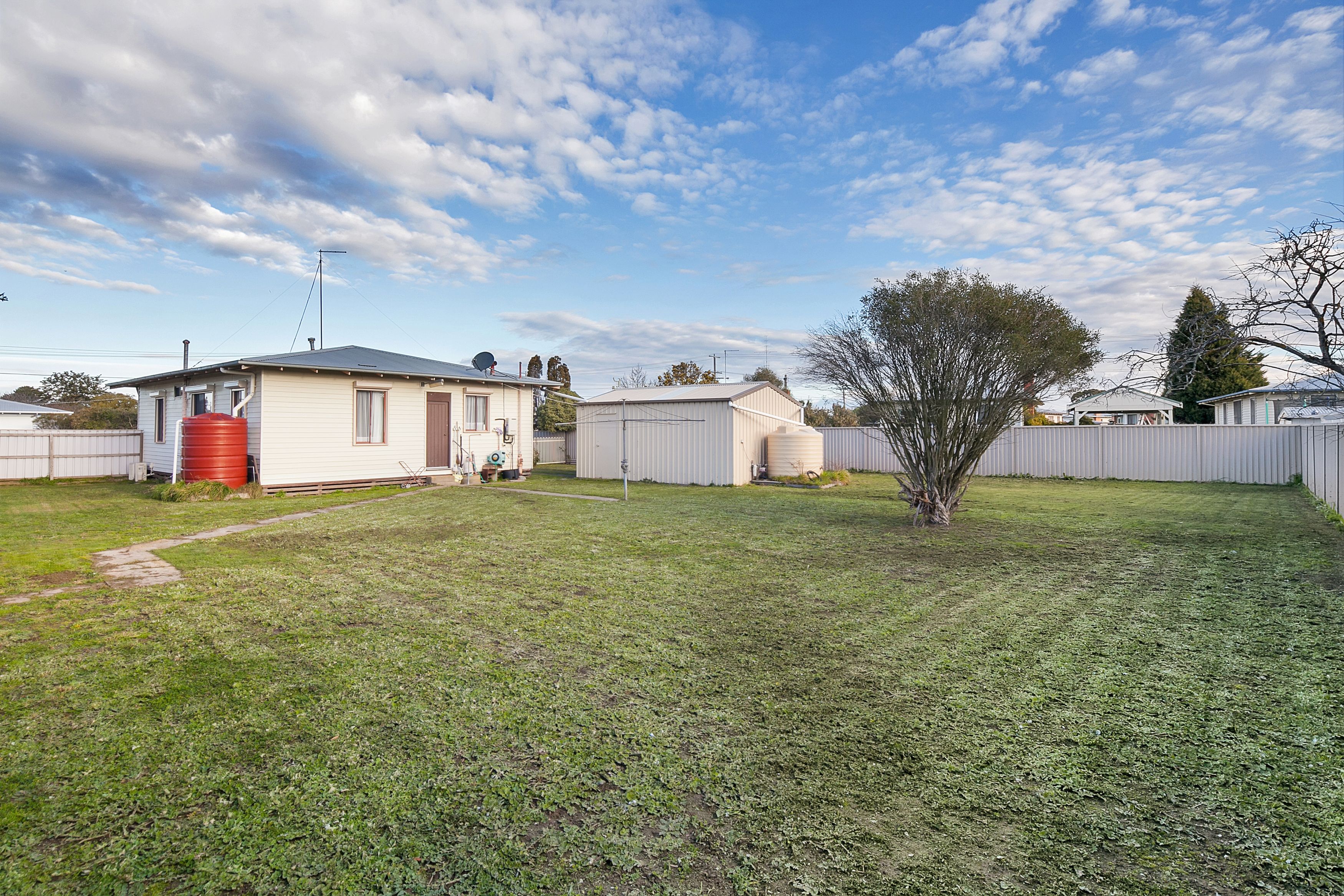 5 Violet Grove, Wendouree, VIC 3355