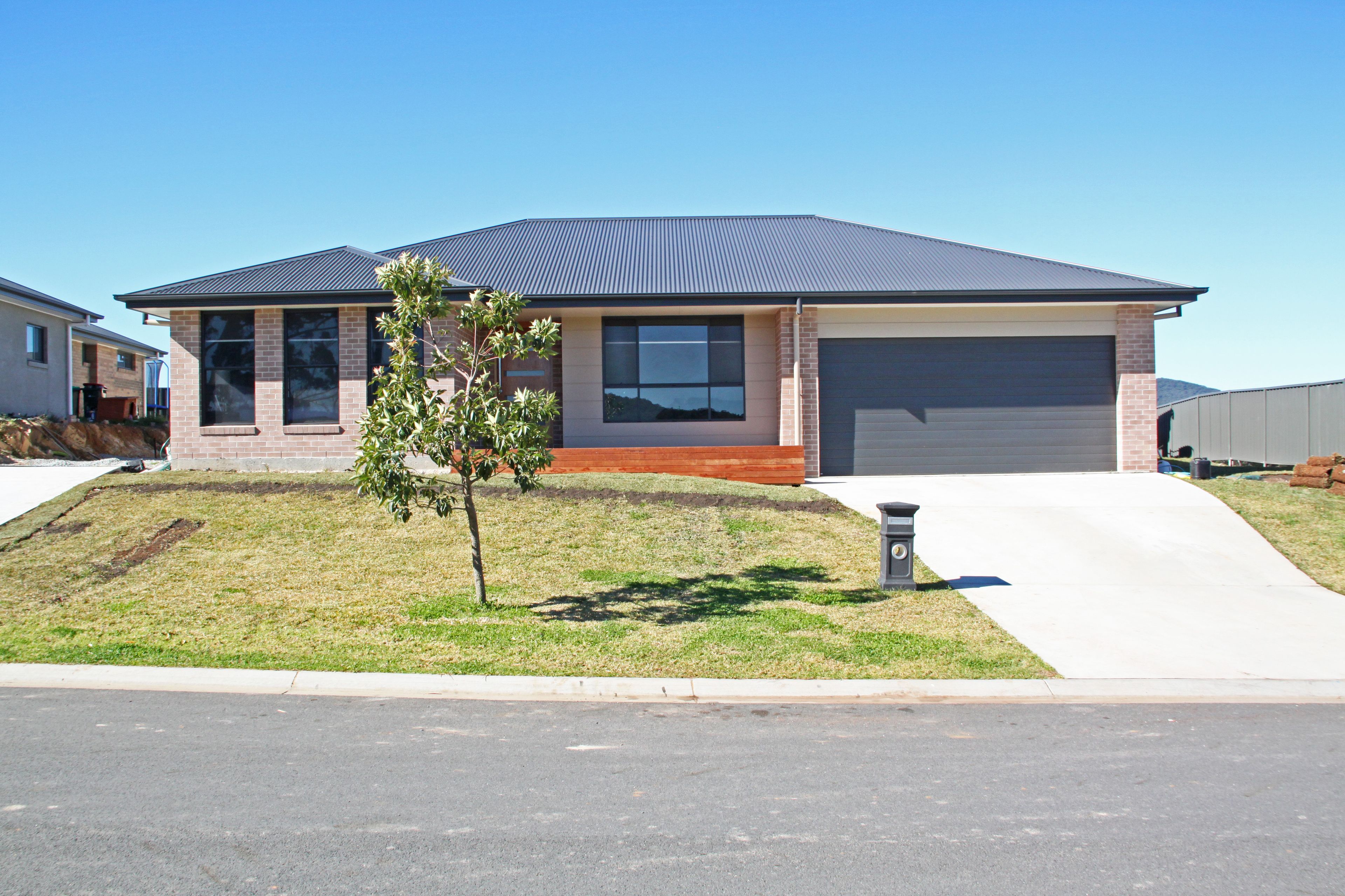 10 Red Cedar Ridge