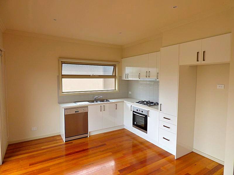 4/13 Elsey Road, Reservoir, VIC 3073