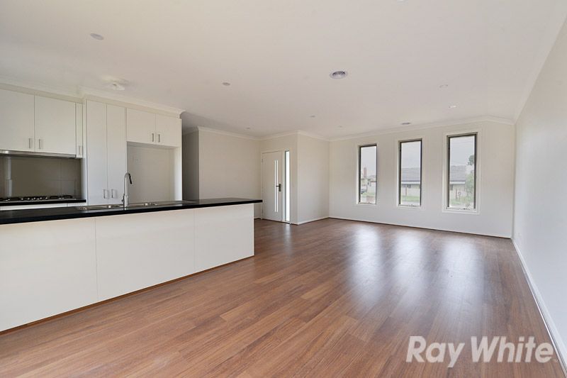 2/28 Sinclair Road, Bayswater, VIC 3153