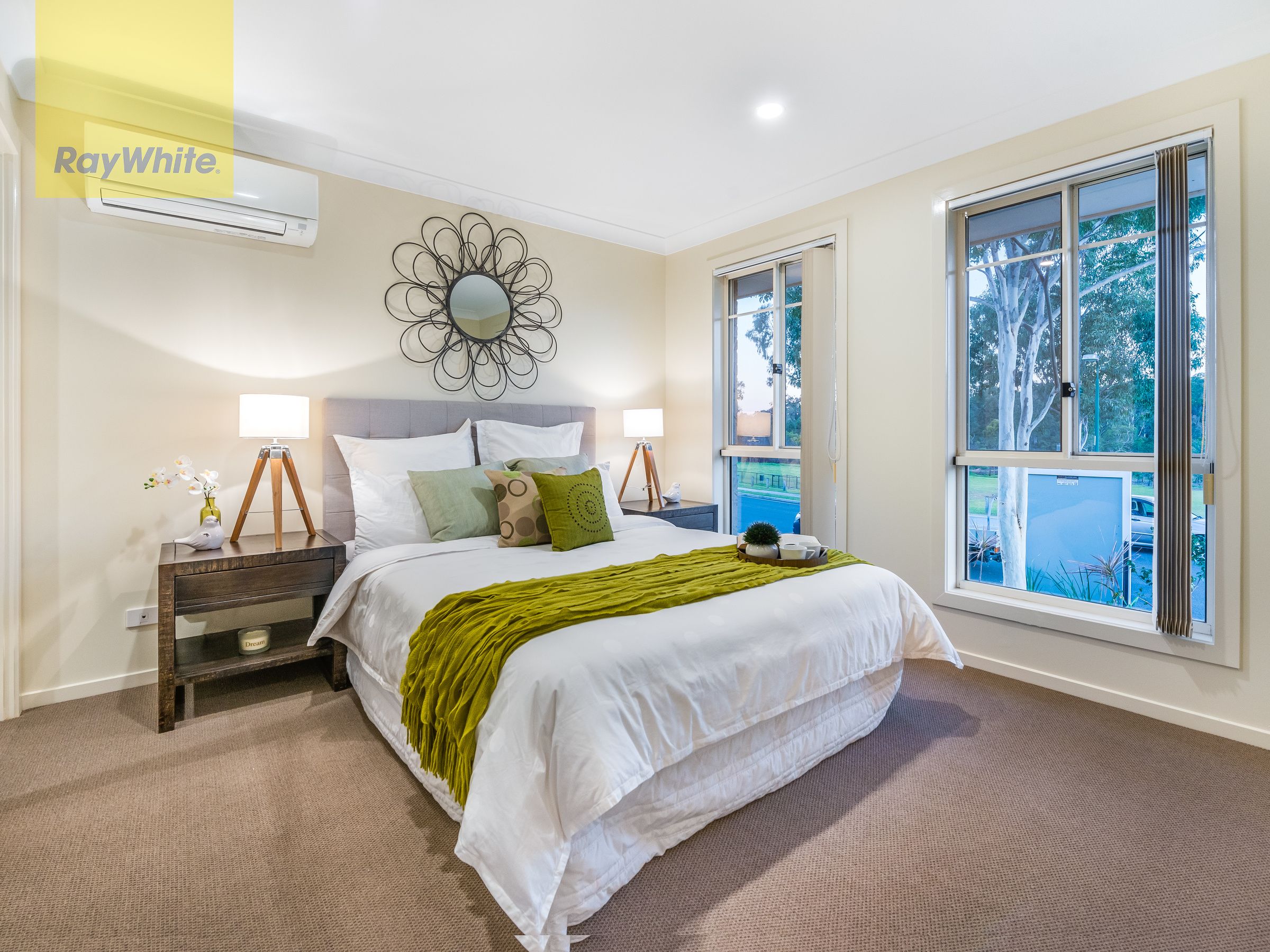 24 Lake Manchester Street, Logan Reserve, QLD 4133