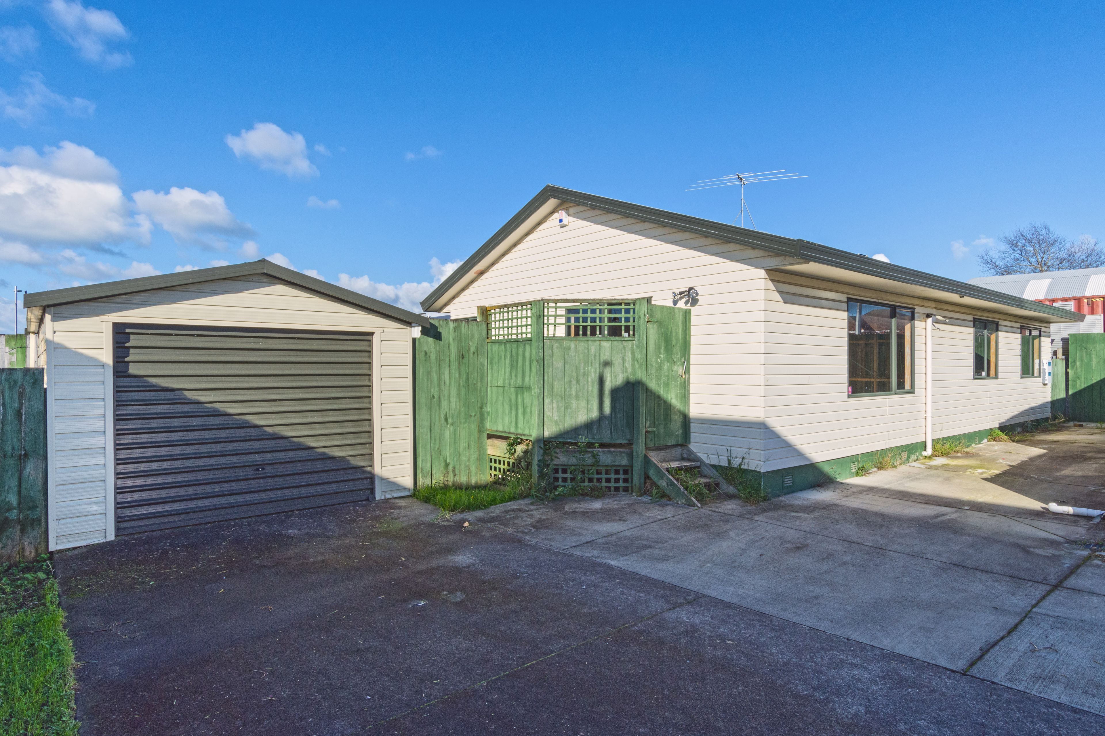 8B Domain Street, Waiuku, Franklin