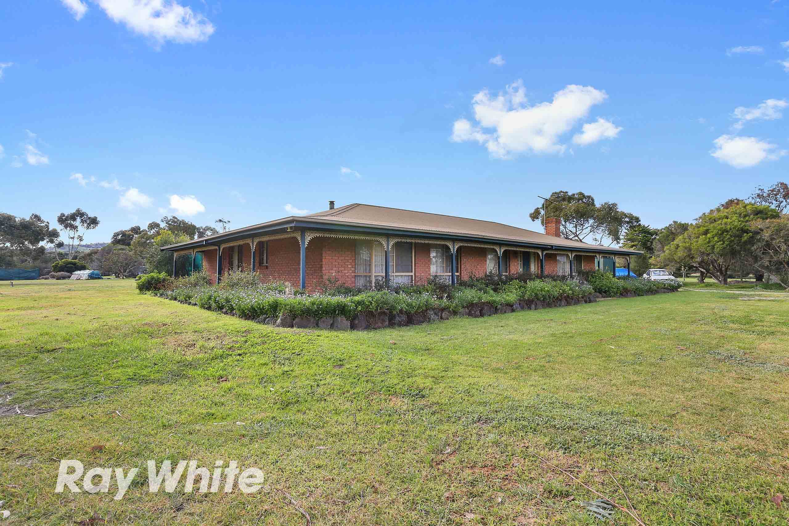 2090 Ballan Road, ANAKIE, VIC 3213
