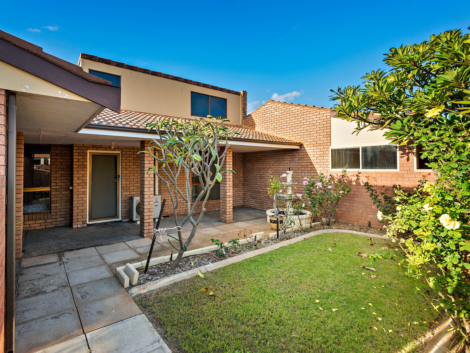 4/3 Sardam Place, Mahomets Flats, WA 6530
