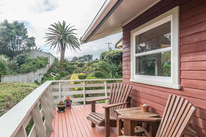 4 Ocean Road, Paekakariki, Kapiti Coast District Real Estate Ray White New Zealand