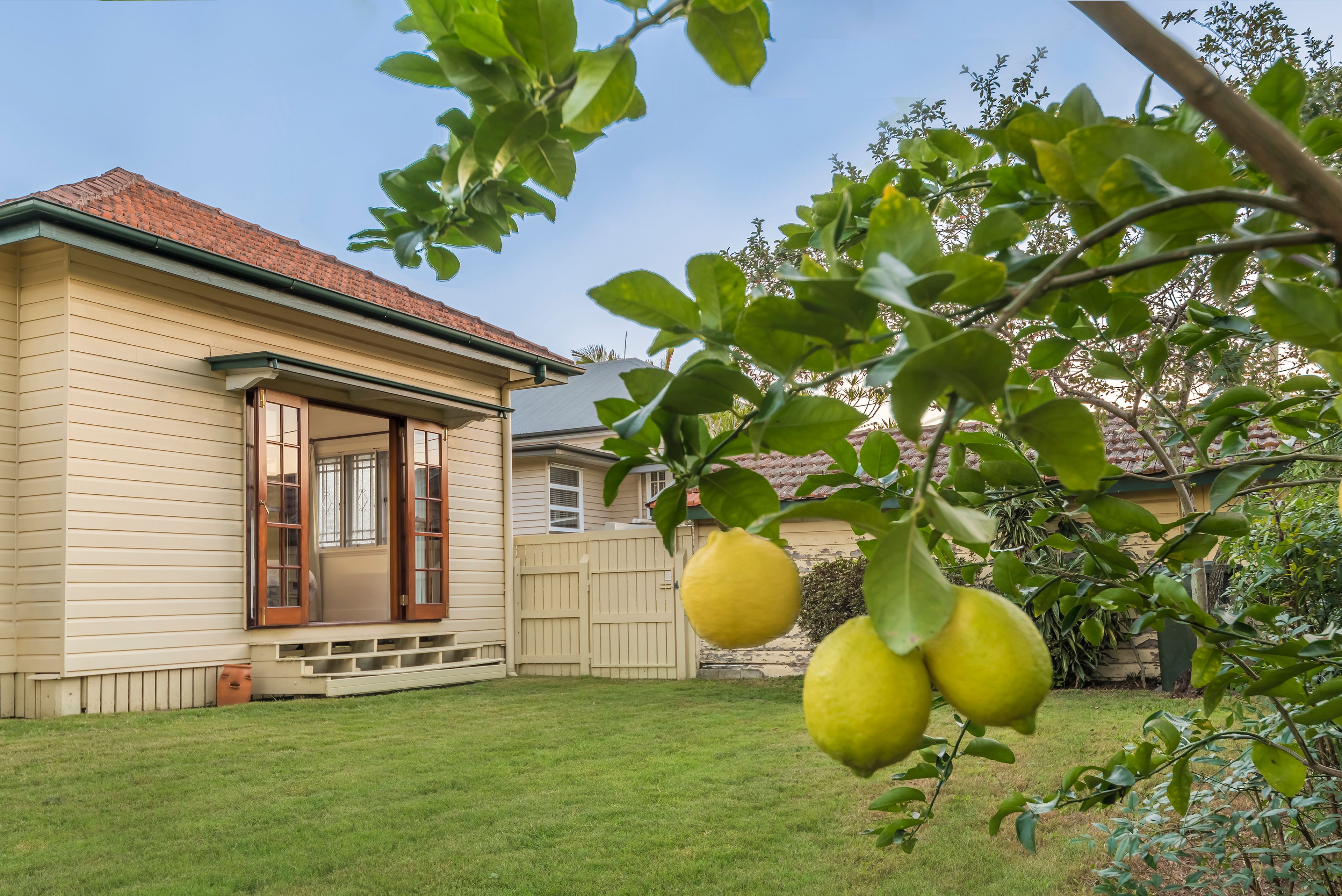 17 Maxwell Street, Clayfield, QLD 4011