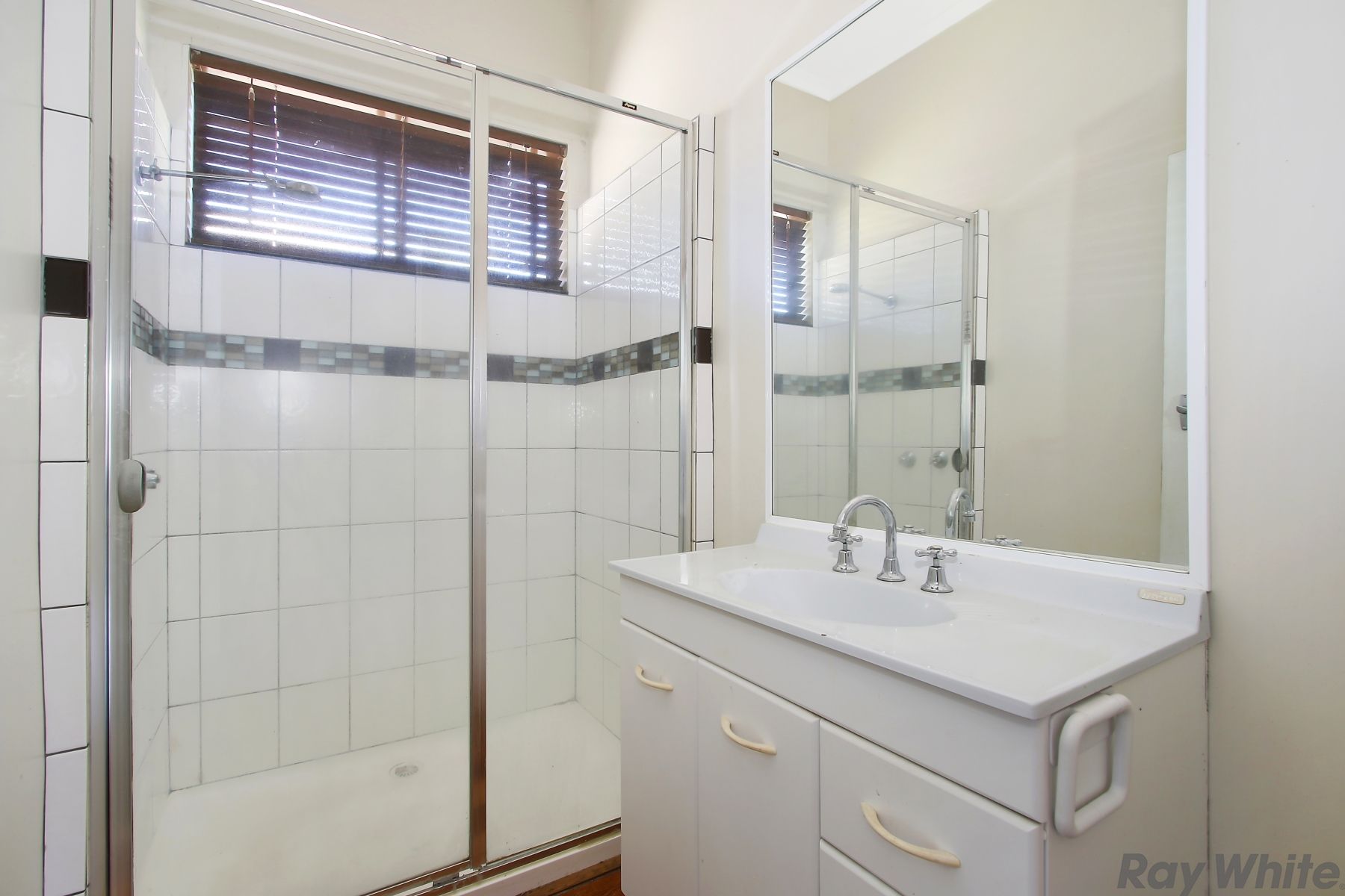44 Wedge Street, Benalla, VIC 3672