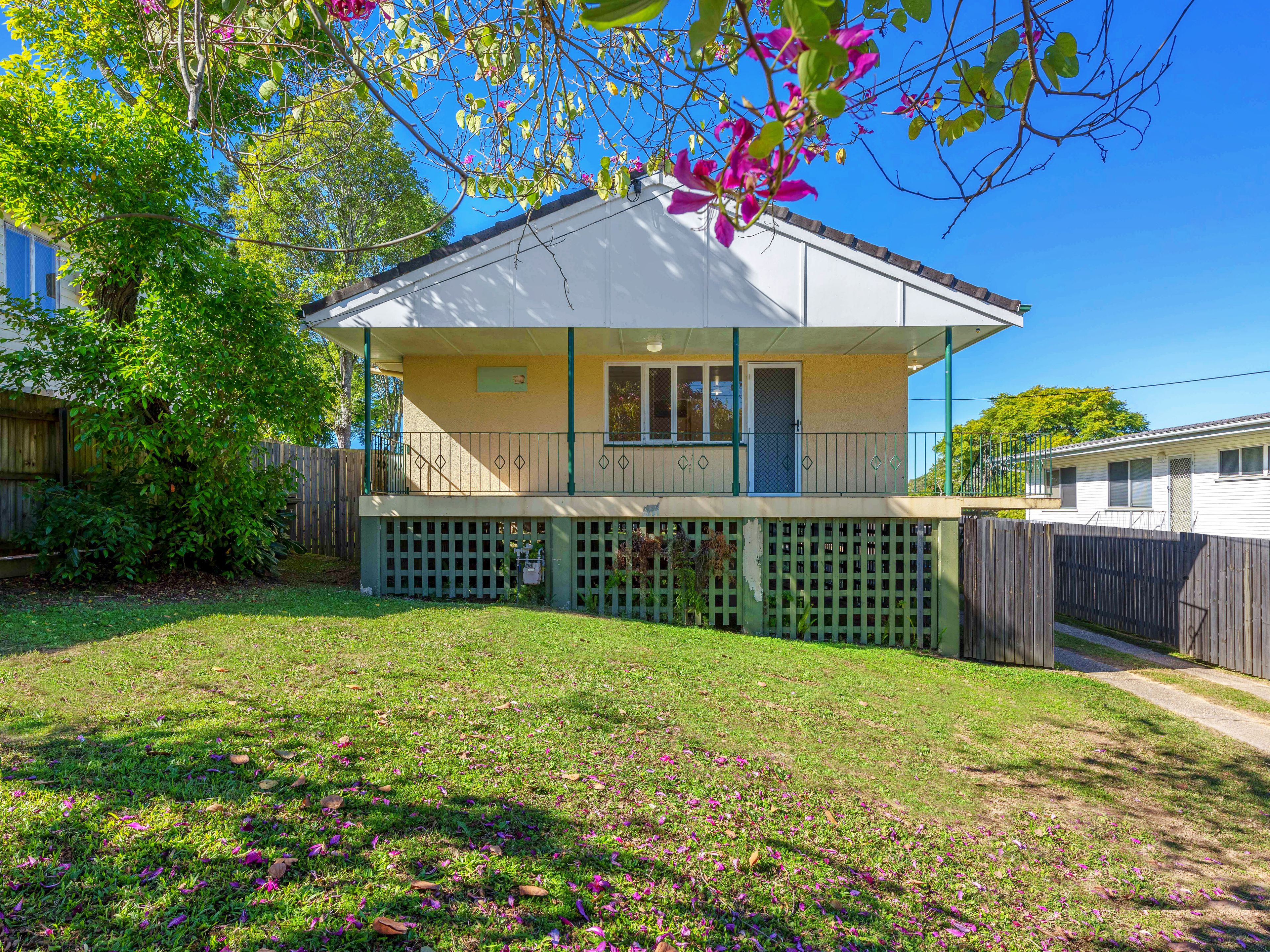 31 Rutherford Street, Stafford Heights, QLD 4053