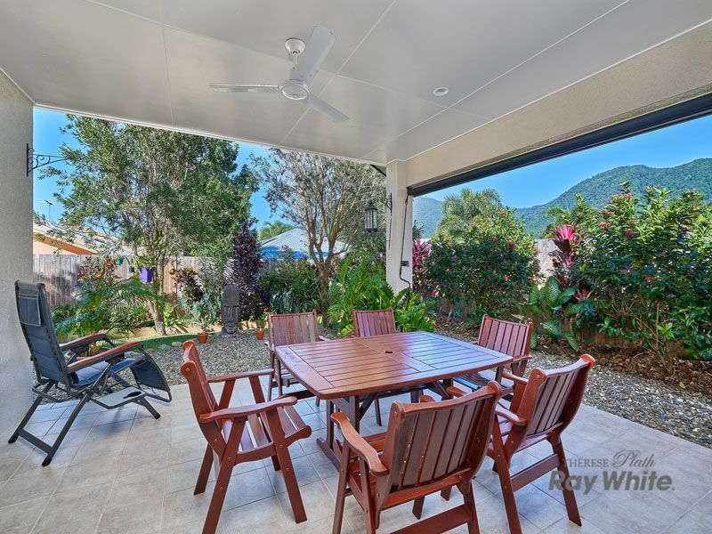 5 Beck Close, Bentley Park, QLD 4869