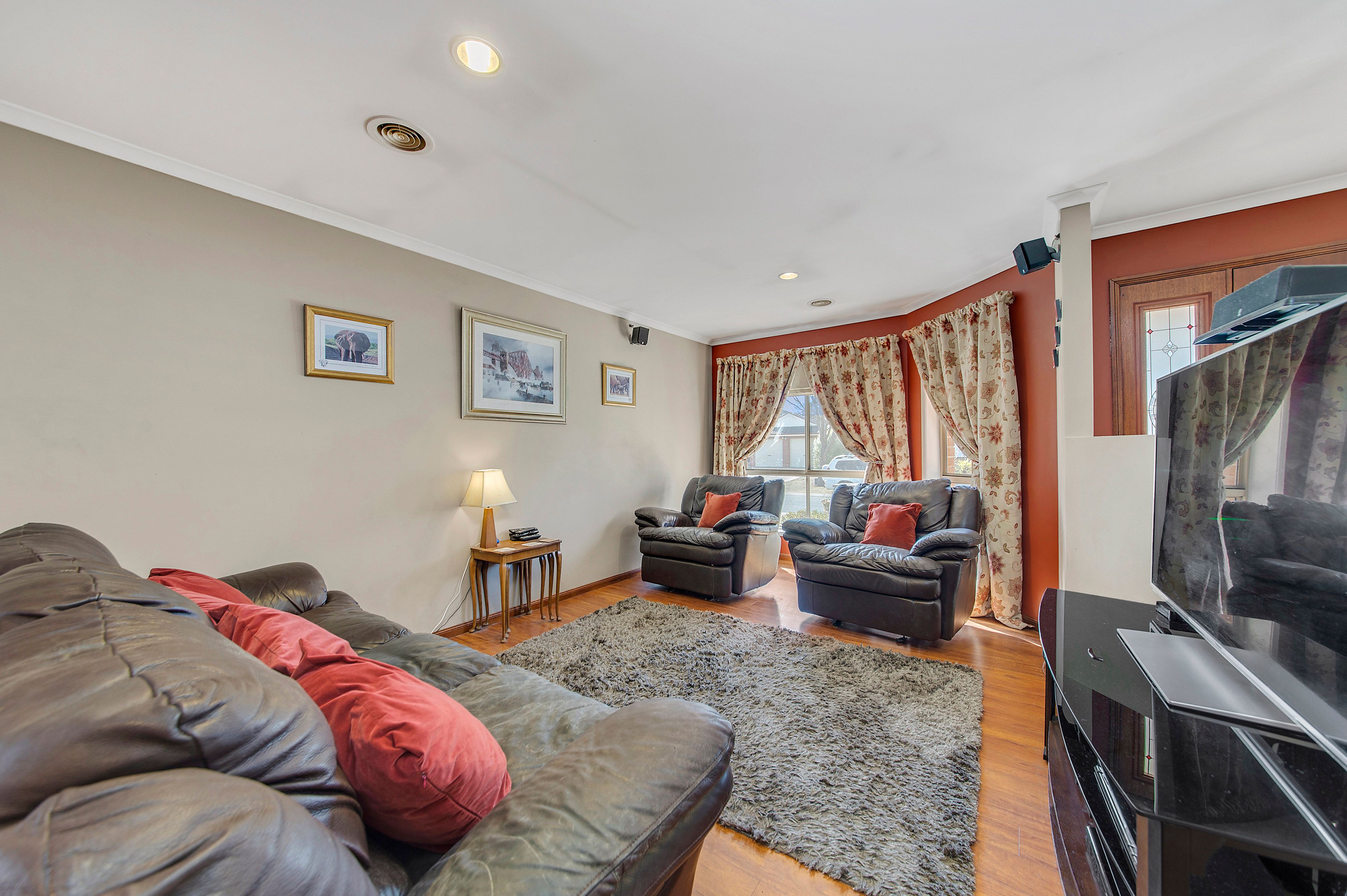 6 Lovely Close, Dunlop, ACT 2615