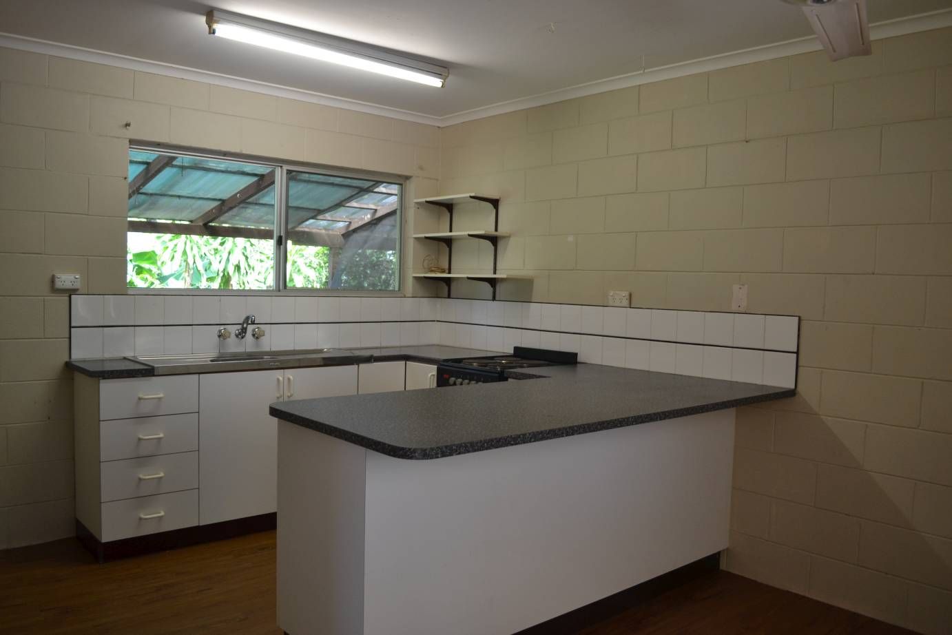 3/8 Tenni Street, Redlynch, QLD 4870
