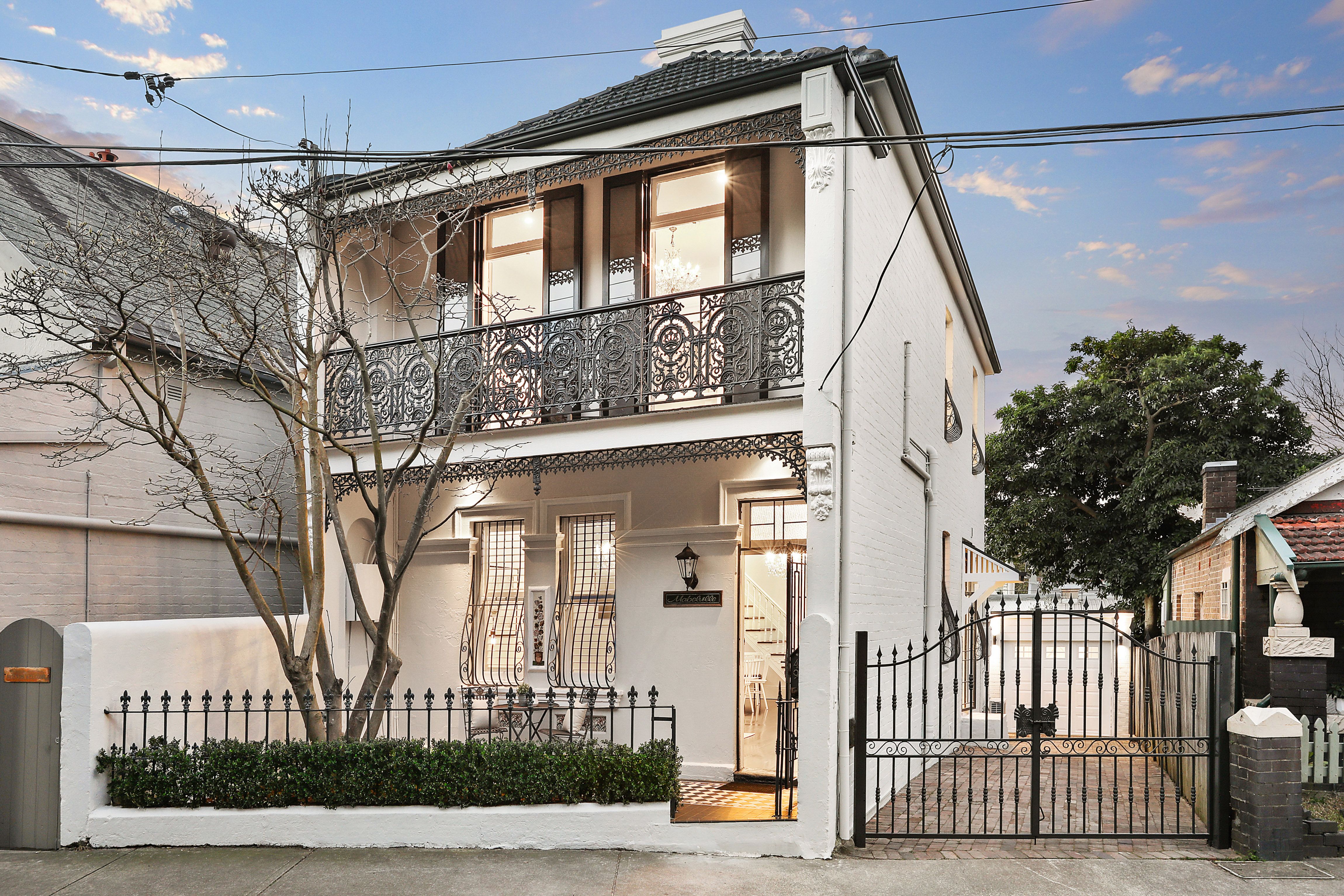 49 Augustus Street, Enmore, NSW 2042