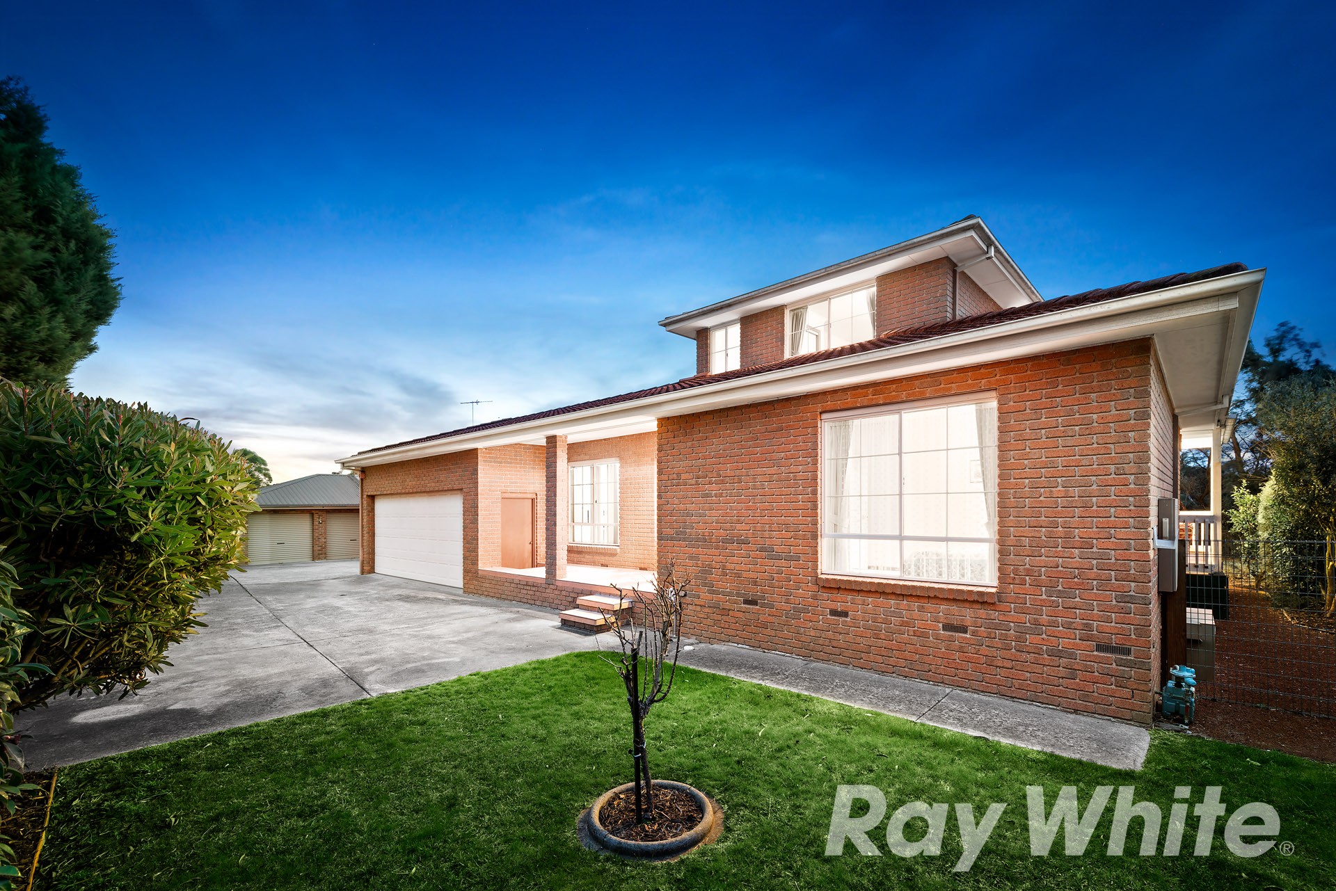 40 Watersedge Close, Knoxfield, VIC 3180