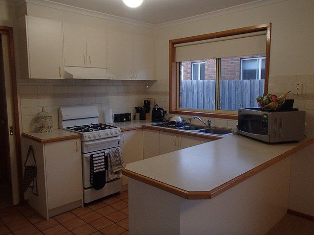7 Redleaf Close, Lara, VIC 3212