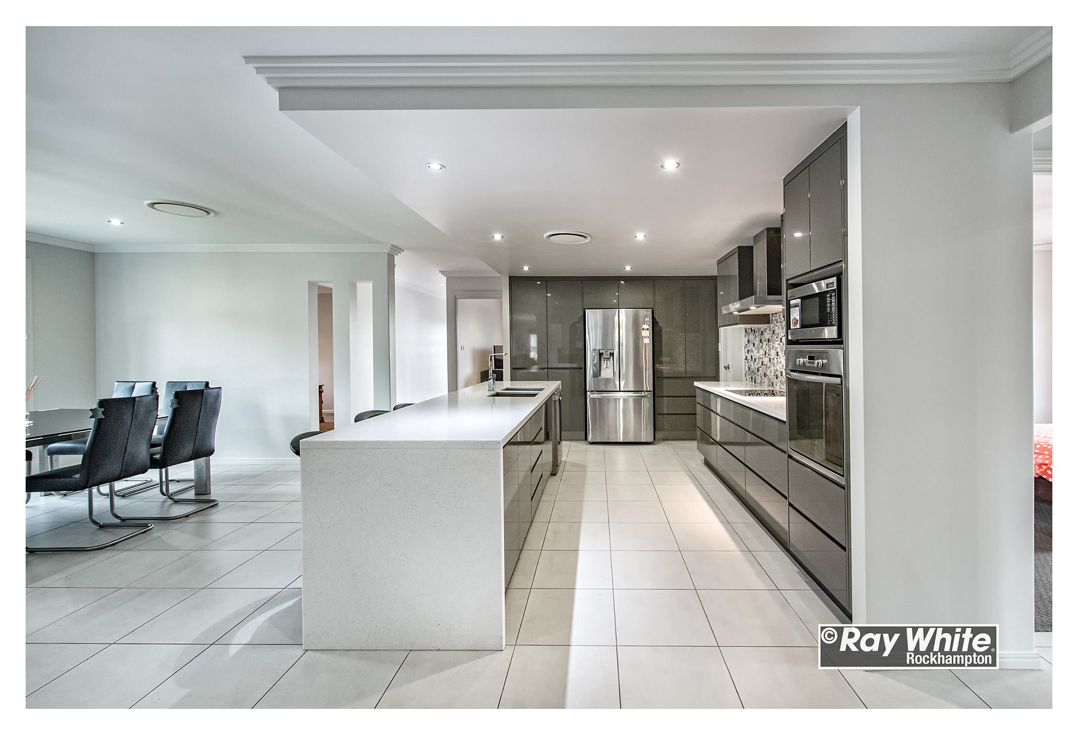 38 Laird Avenue, Norman Gardens, QLD 4701