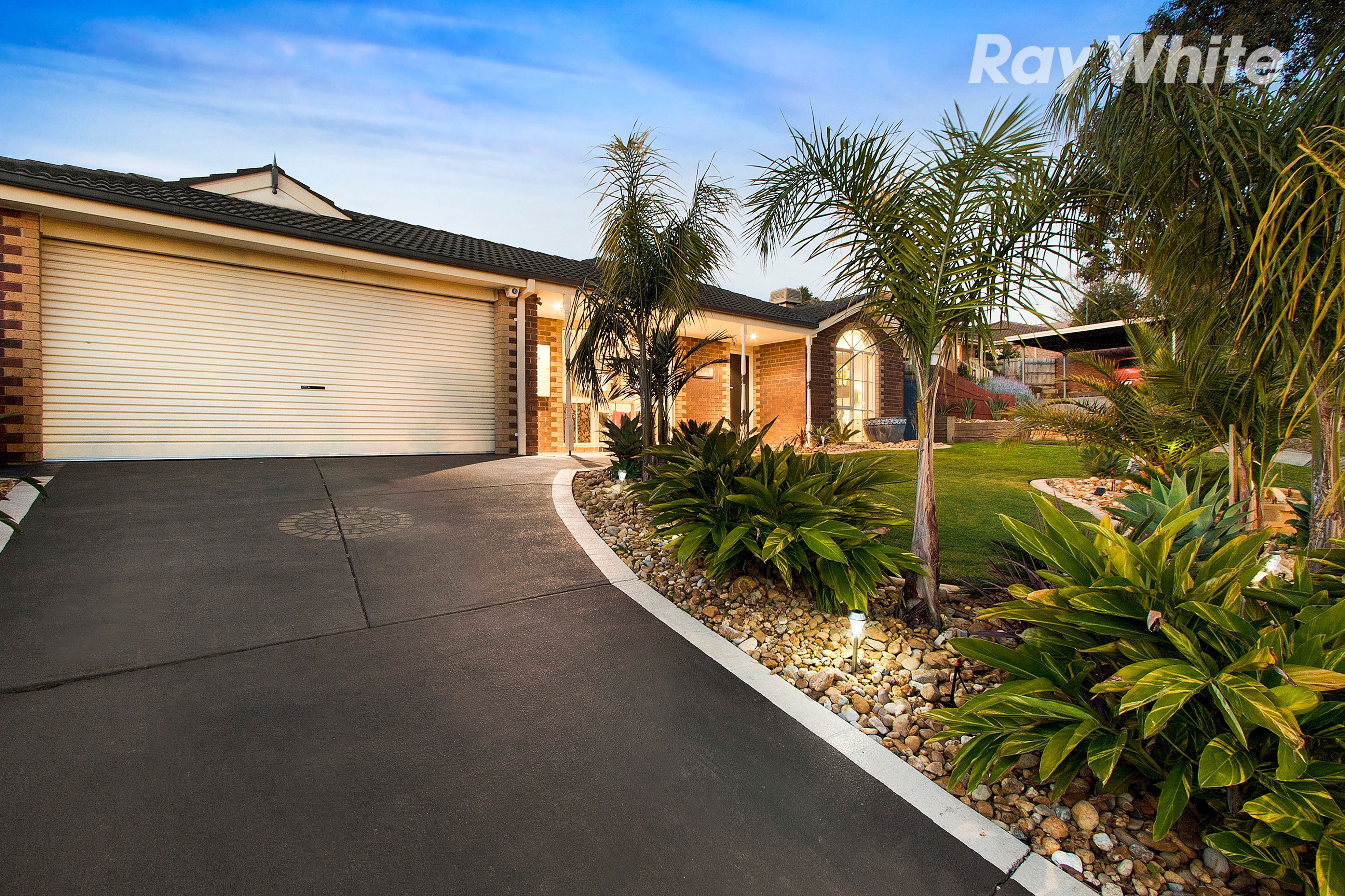 22 Osborn Grove, Pakenham, VIC 3810