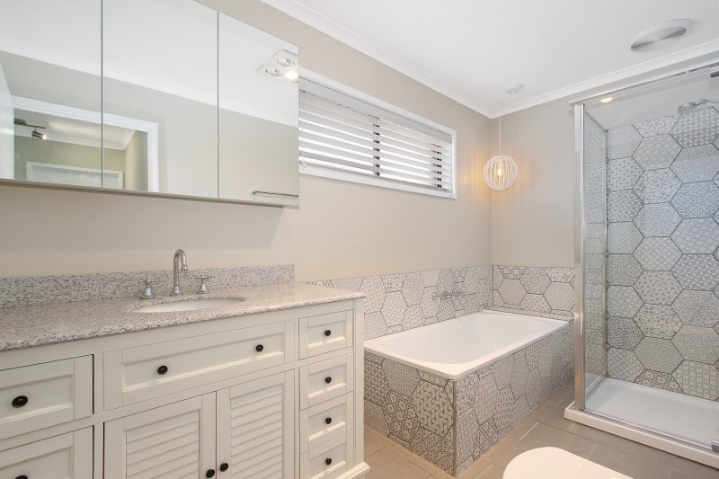 1/425 Bevan Street, Lavington, NSW 2641