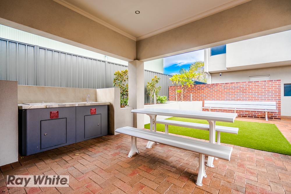 15/300 Drake Street, Morley, WA 6062