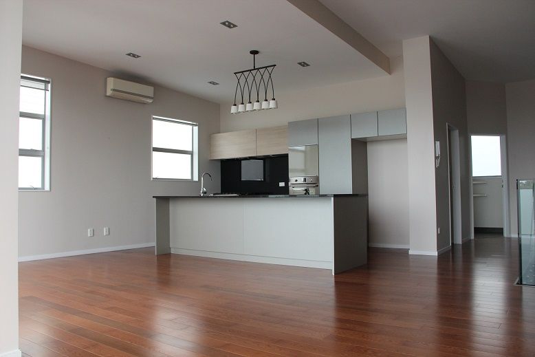 3/8 Wilk Lane, Browns Bay, North Shore City