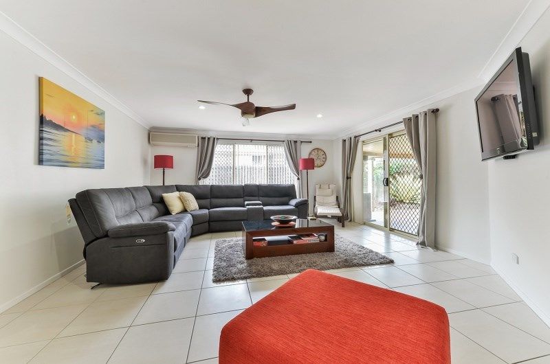 12 Dobell Street, Rothwell, QLD 4022