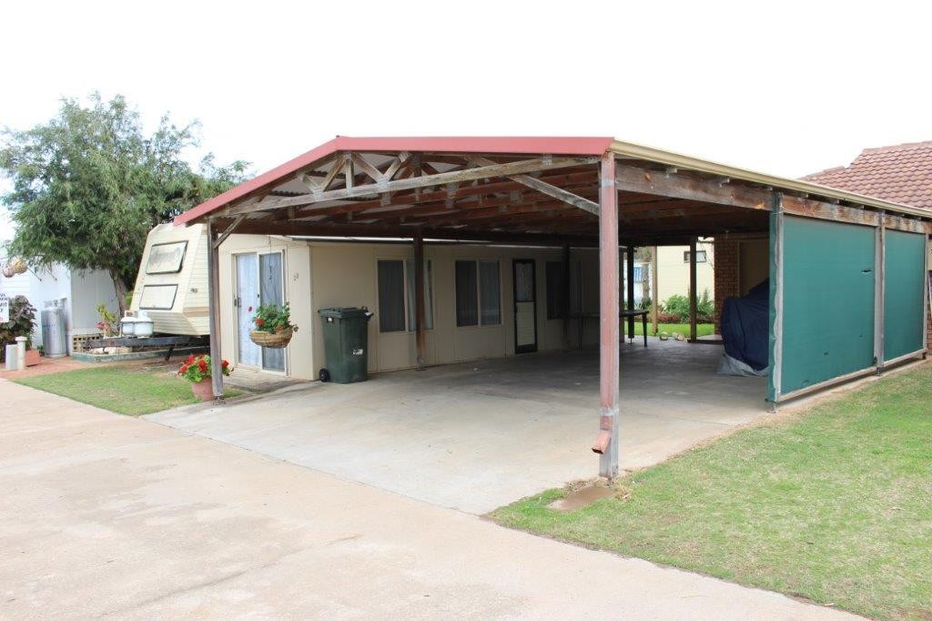 23/123 Point Leander Drive, Port Denison, WA 6525