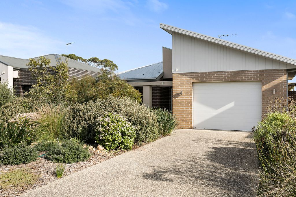 60 McKenzie Road, Cowes VIC 3922