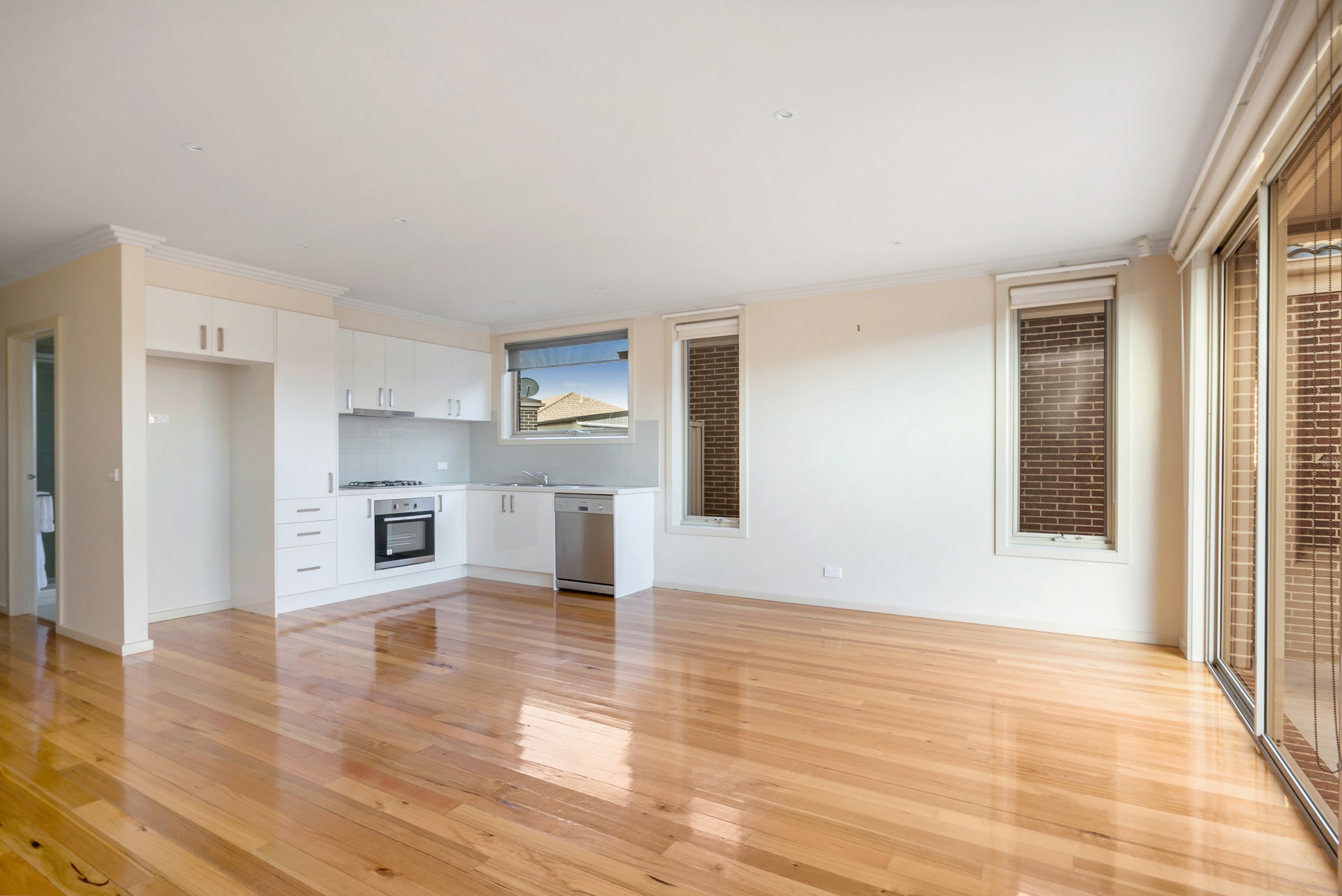 12/13 Elsey Road, Reservoir, VIC 3073