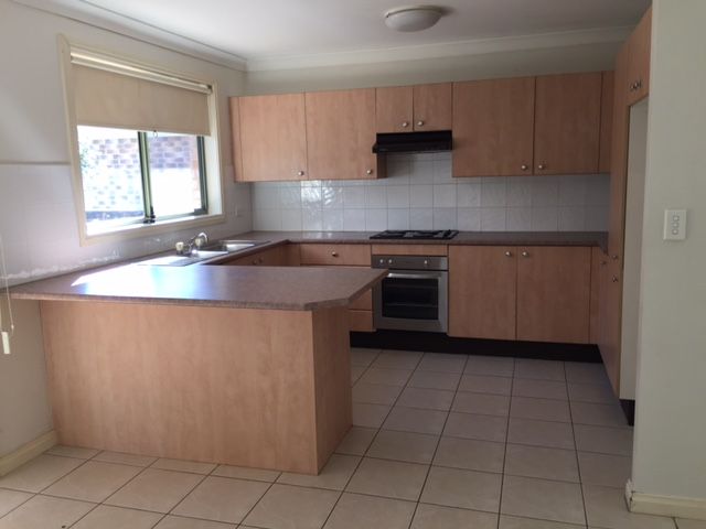 4/41 Regentville Road, Glenmore Park, NSW 2745