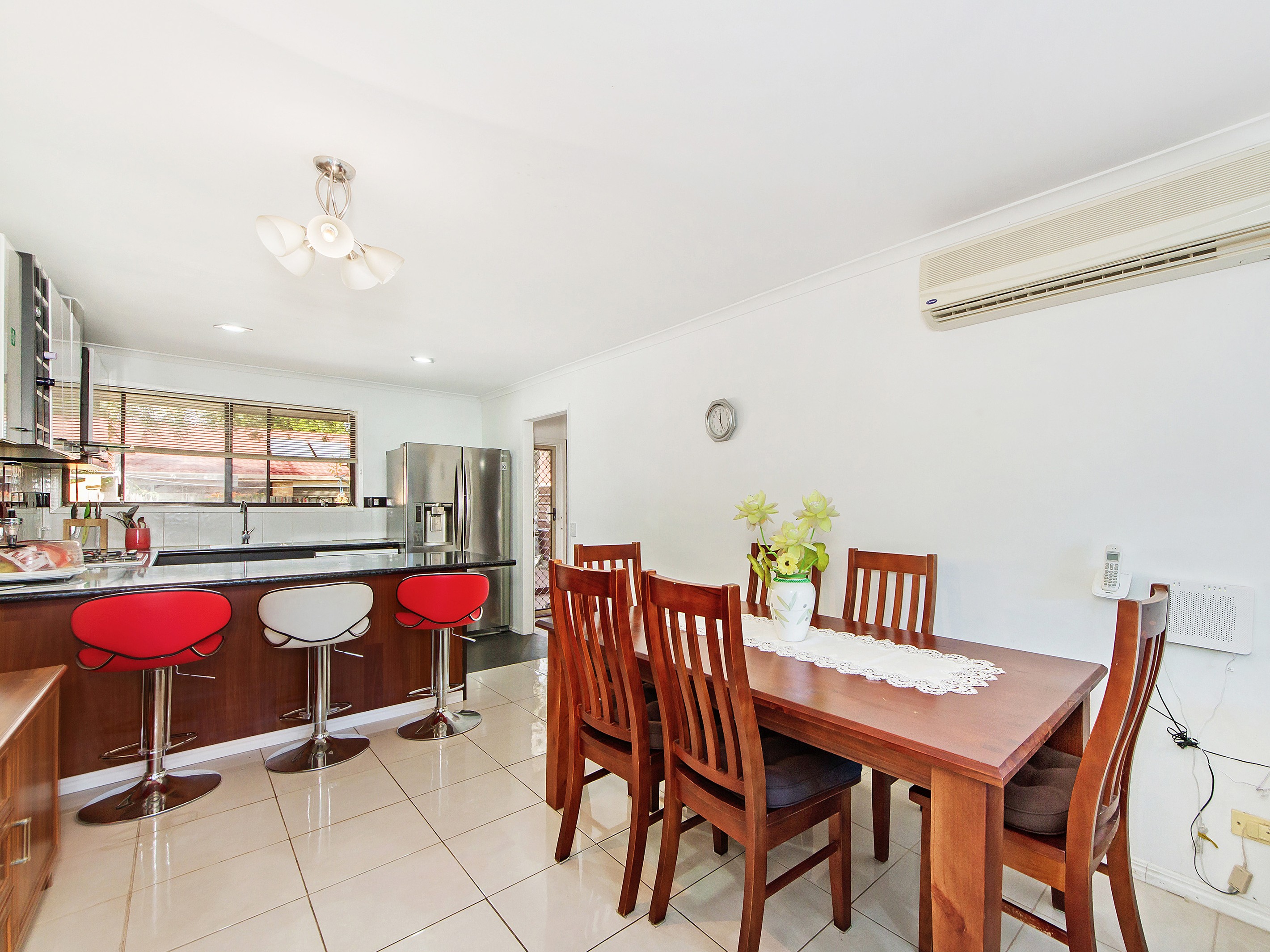 2/8 Morinda Way, Labrador, QLD 4215