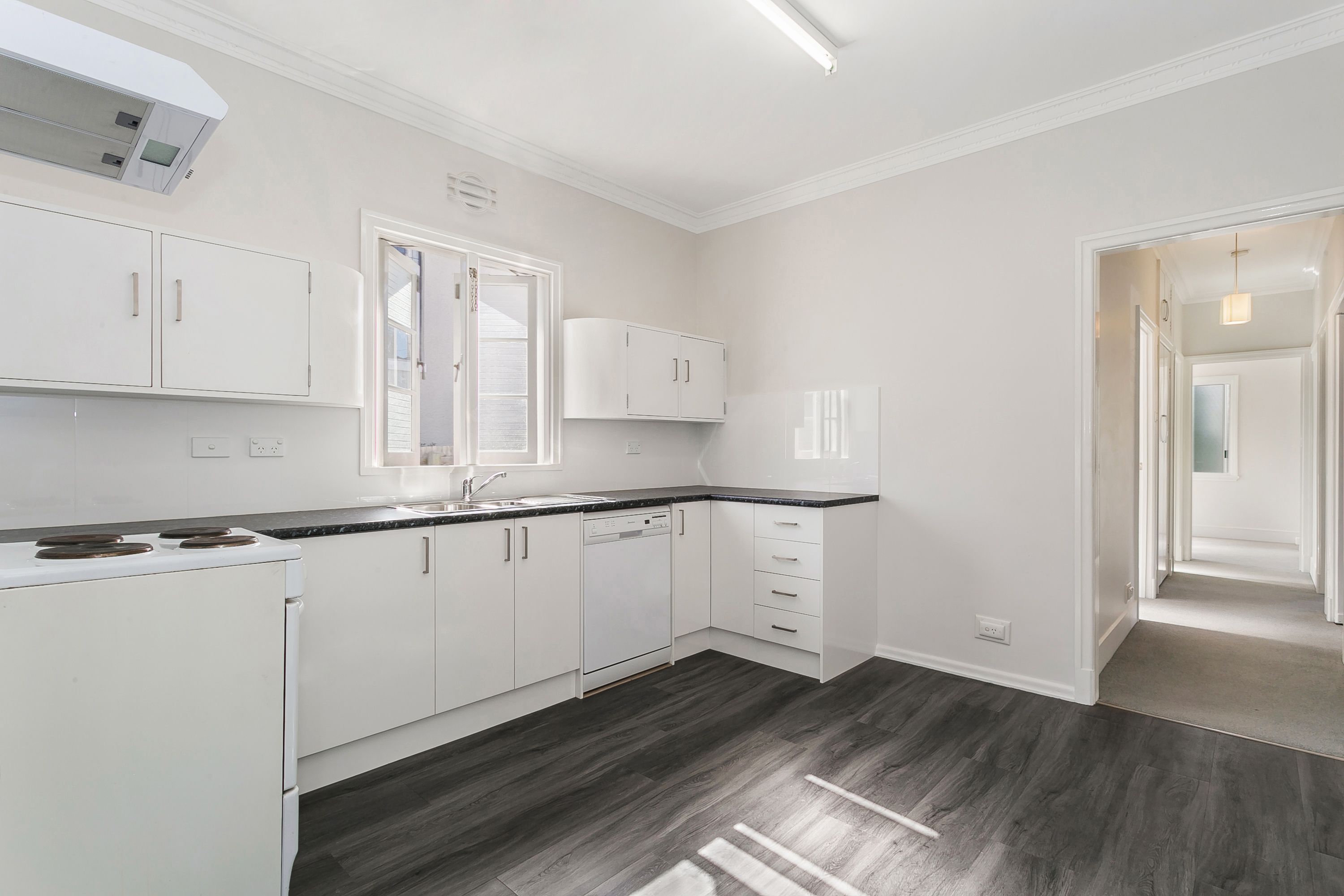 15 Medina Street, Moorooka, QLD 4105