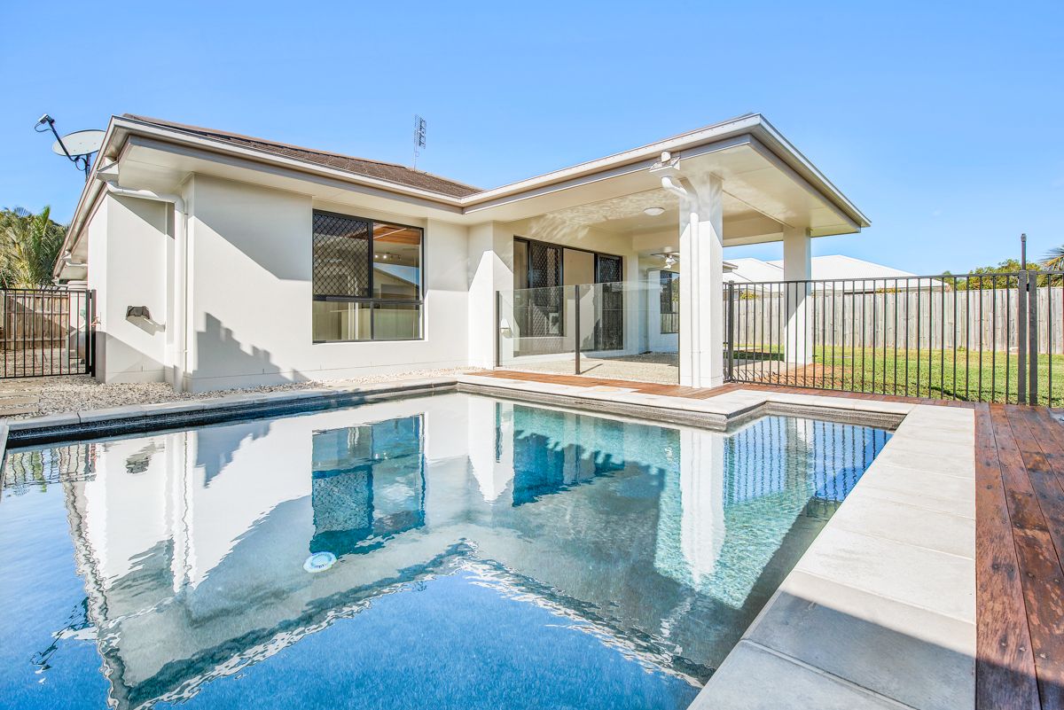 20 Forest Pines Boulevard, Forest Glen, QLD 4556