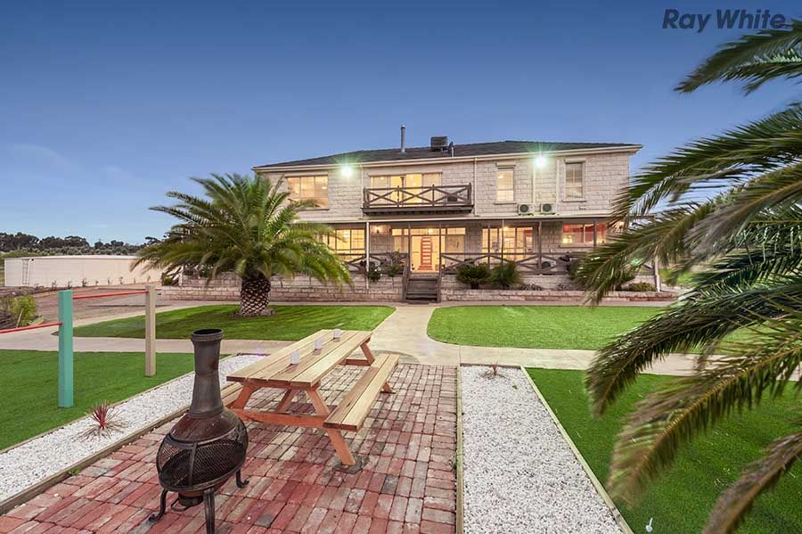 45 McNabs Road, Keilor, VIC 3036
