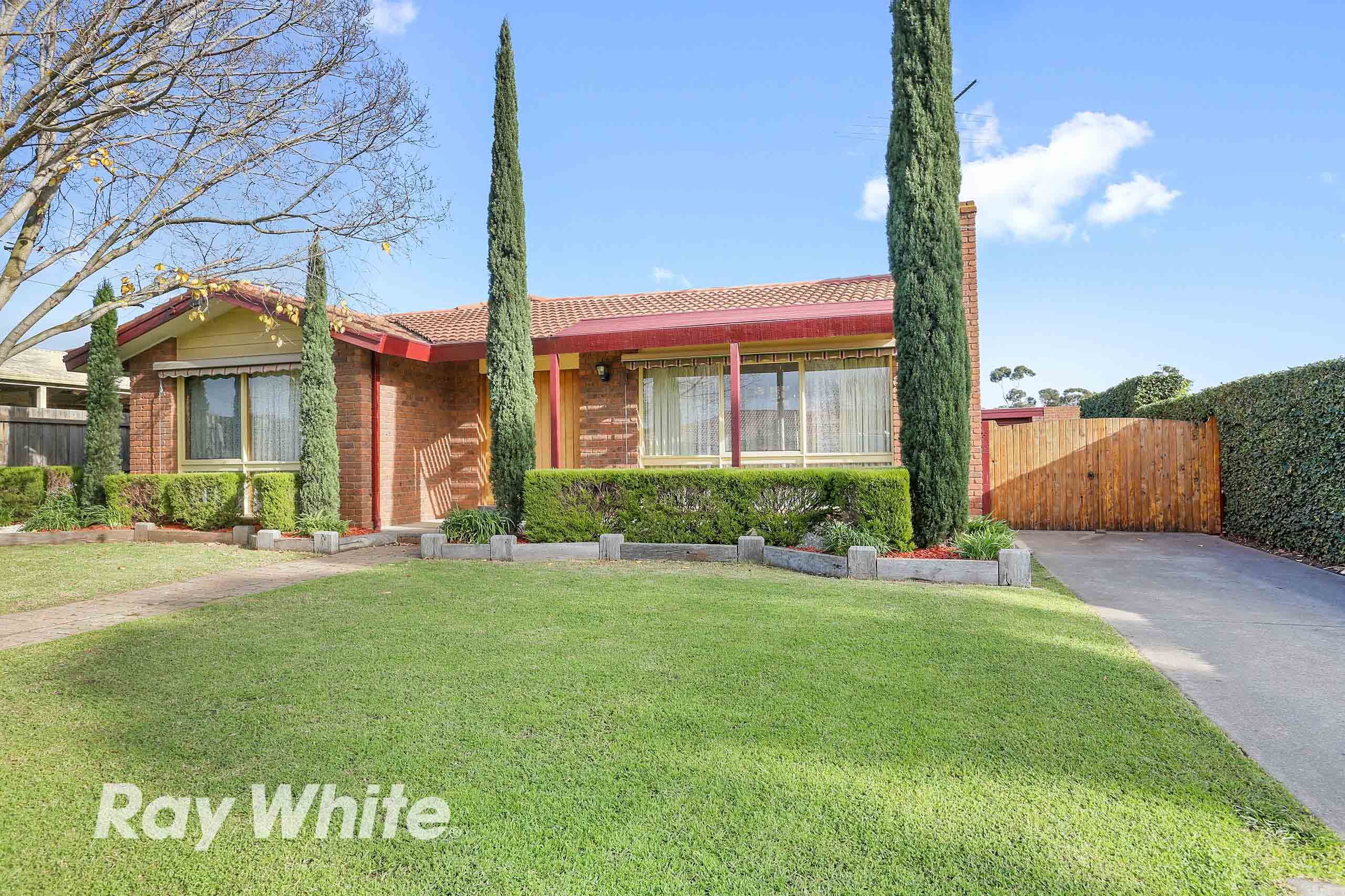 17 Cameron Crescent, Lara, VIC 3212