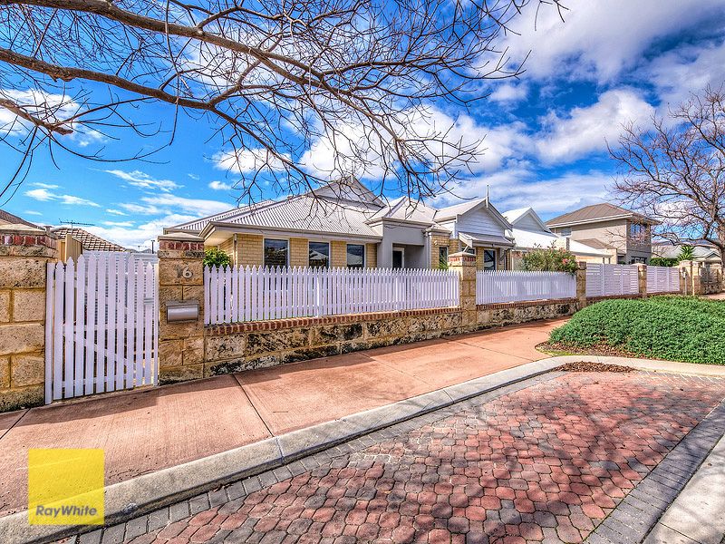 16 Parkfarm Drive, South Guildford WA 6055