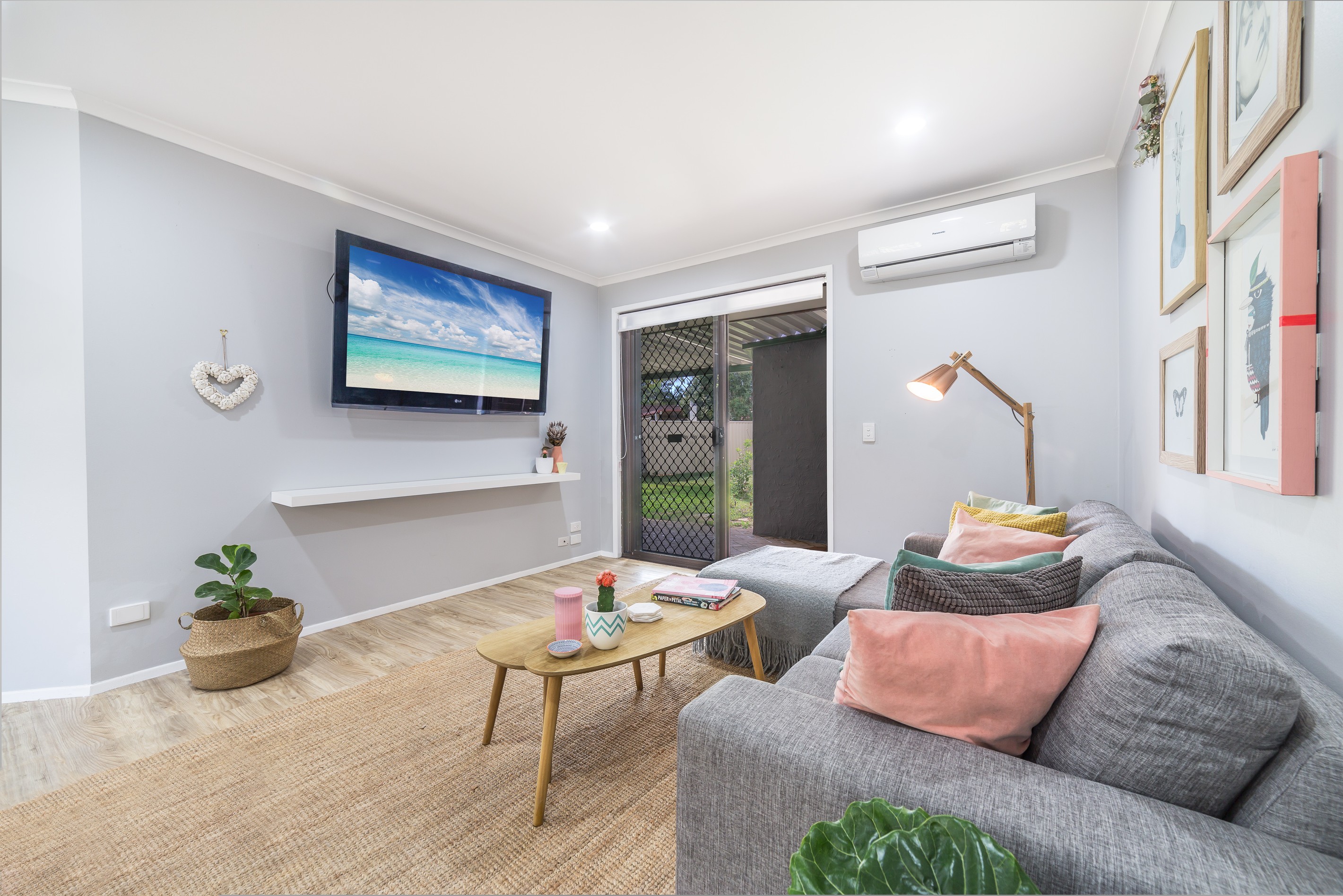 2/9 Elm Court, Labrador, QLD 4215