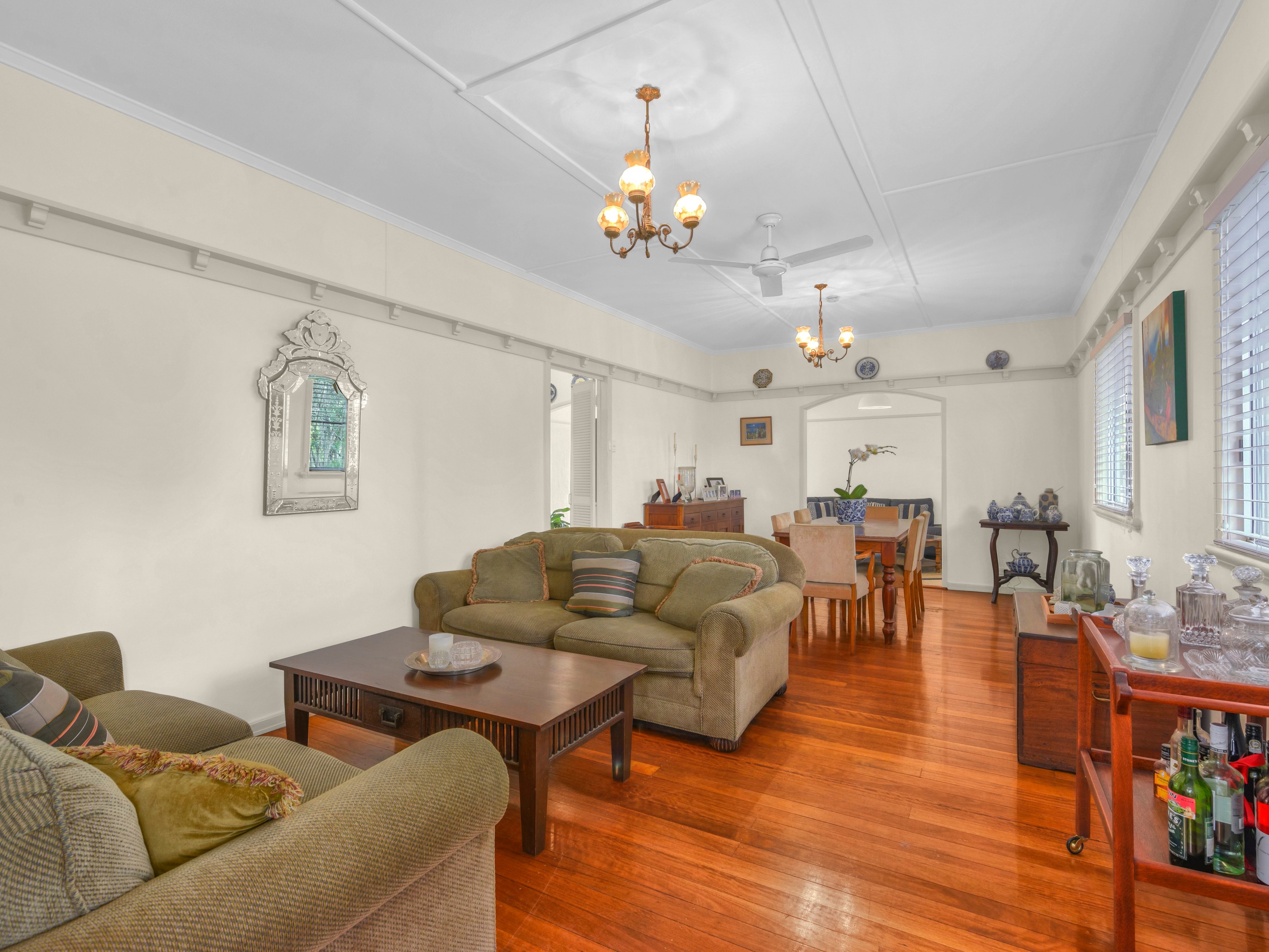 1 Neville Road, Bridgeman Downs, QLD 4035