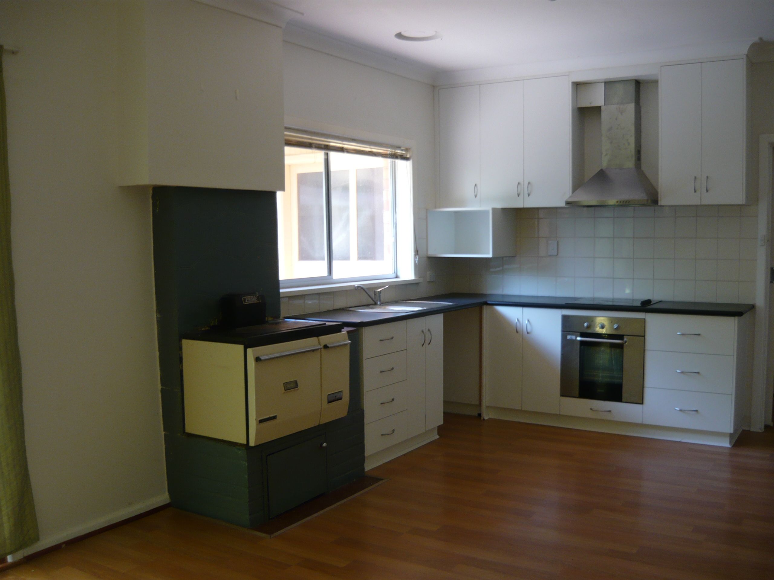 51 Thomas, Benalla, VIC 3672