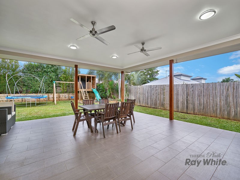2 Charnley Avenue, Bentley Park, QLD 4869
