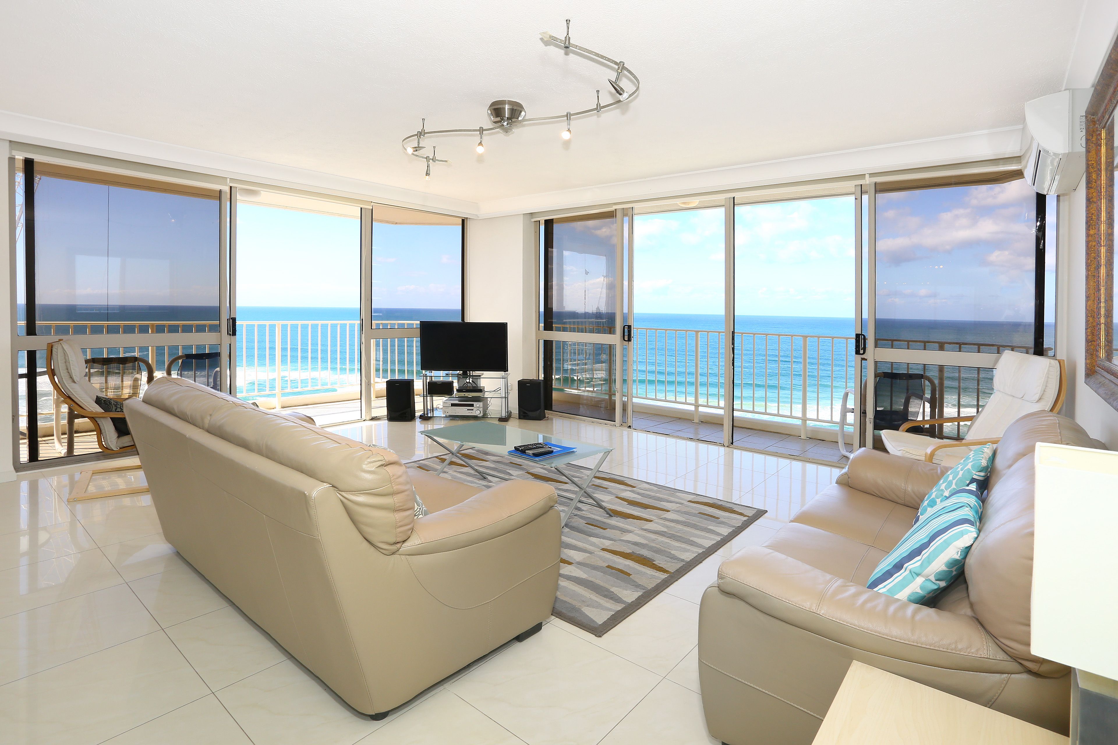 15B 'Breakers North' 50 Old Burleigh Road, Surfers Paradise QLD 4217