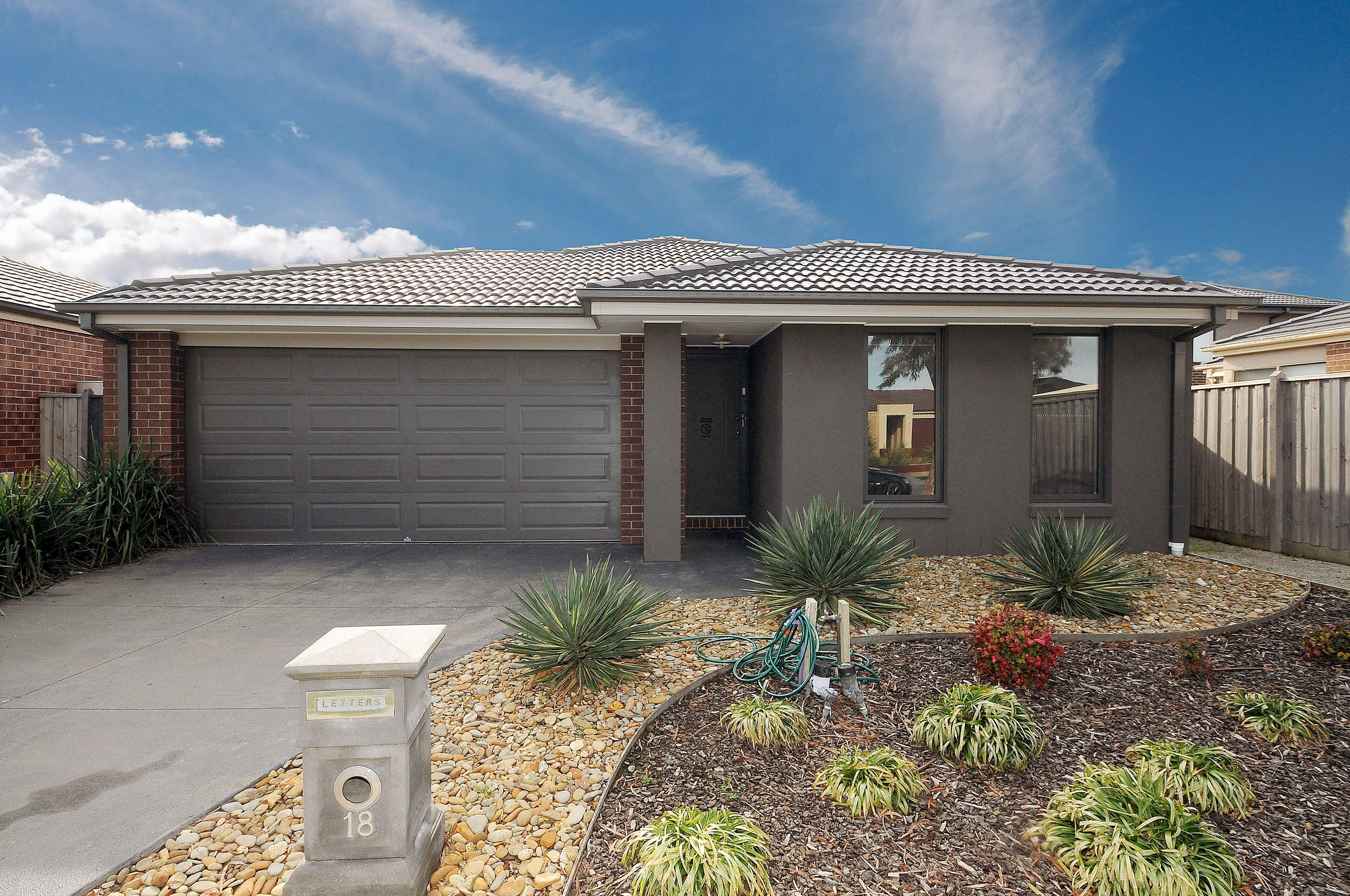 18 Nobel Drive, Cranbourne West VIC 3977