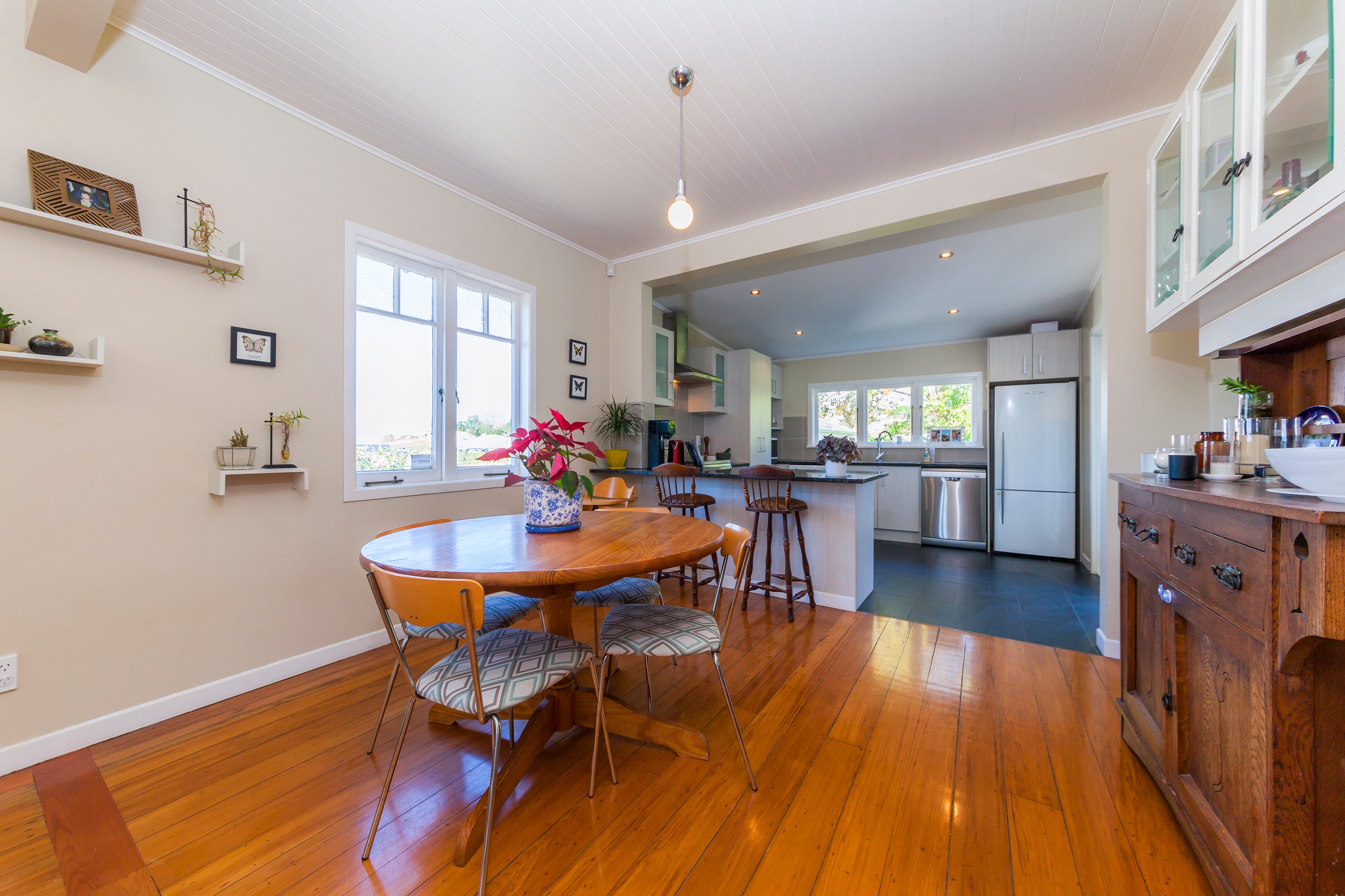 14 Lincoln Park Avenue, Massey, Waitakere City